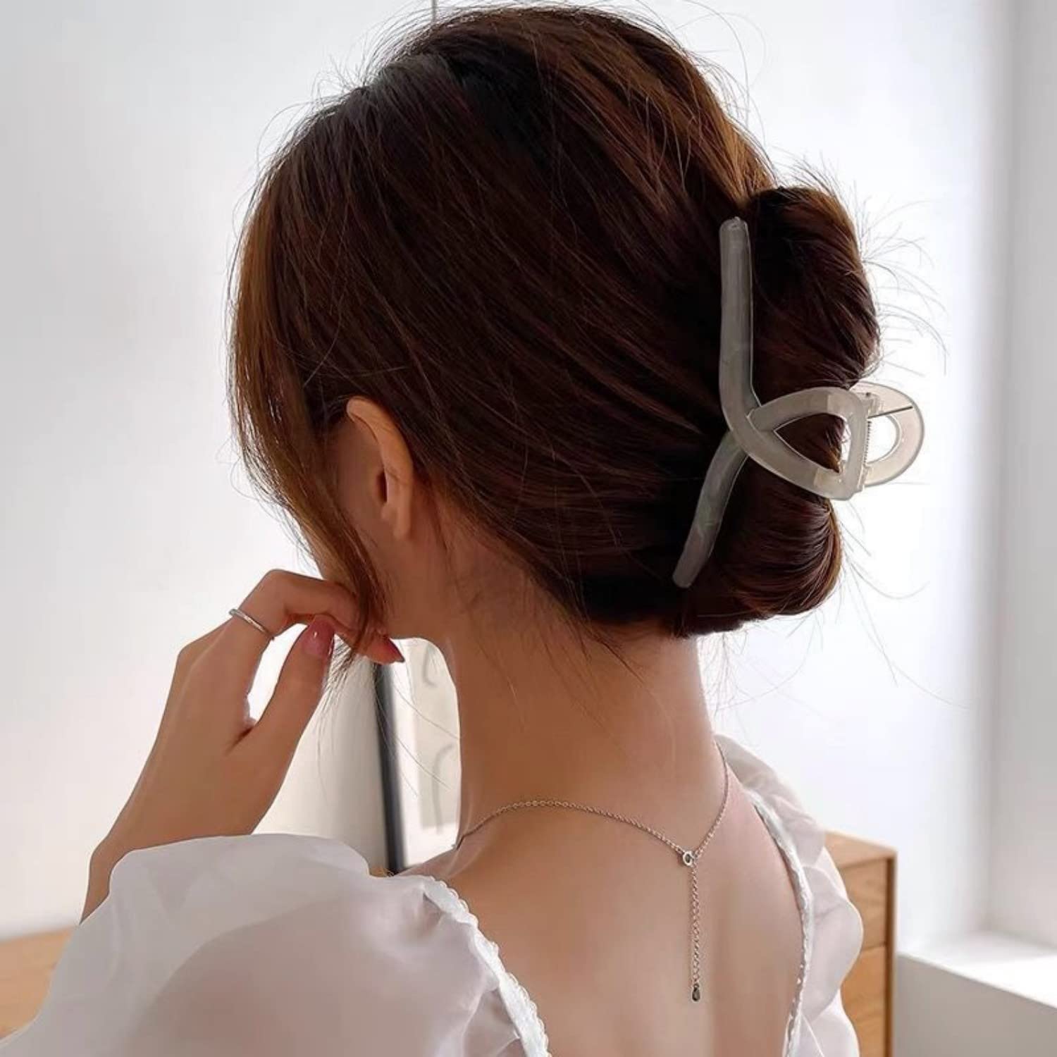 BIG BOX - Strong Hold Non-Slip Clear Hair Claw Clips for Women & Girls | Large & Medium Size for Thick & Long Hair | Cute Hair Accessories for School, Work & Everyday Use