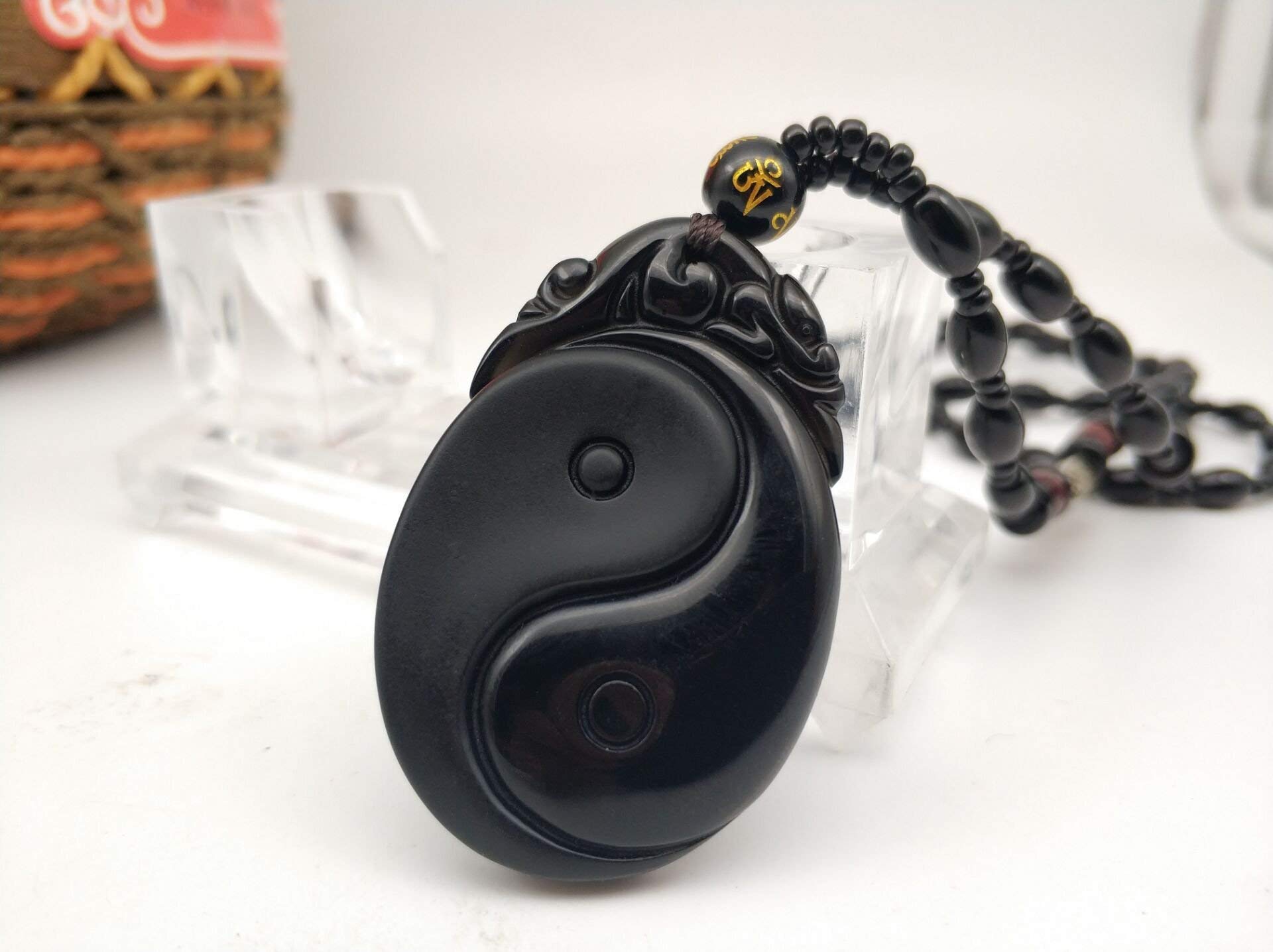 Natural Obsidian Yin Yang Necklace for Women & Men - Taoist Amulet Pendant with Gossip Protection - Perfect for Spiritual Healing, Meditation & Everyday Wear