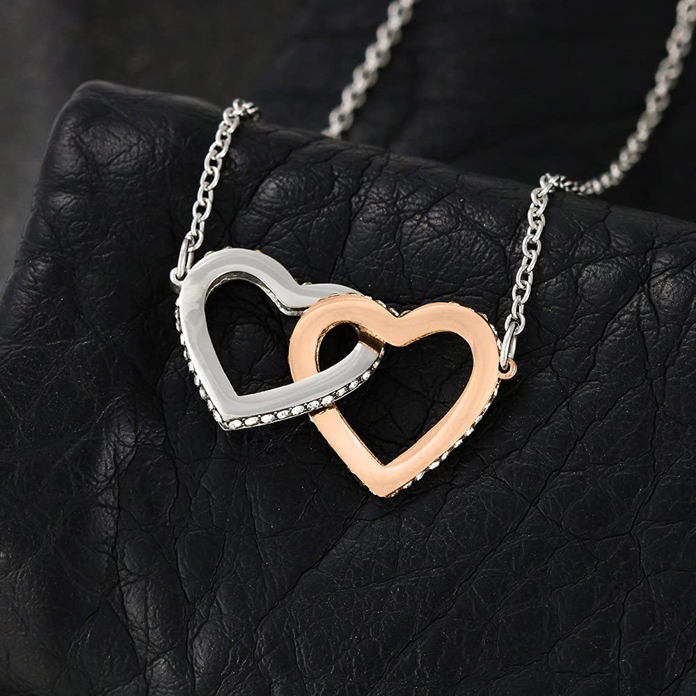 Mom Pendant Necklace - Heartfelt Gift for Mother's Day