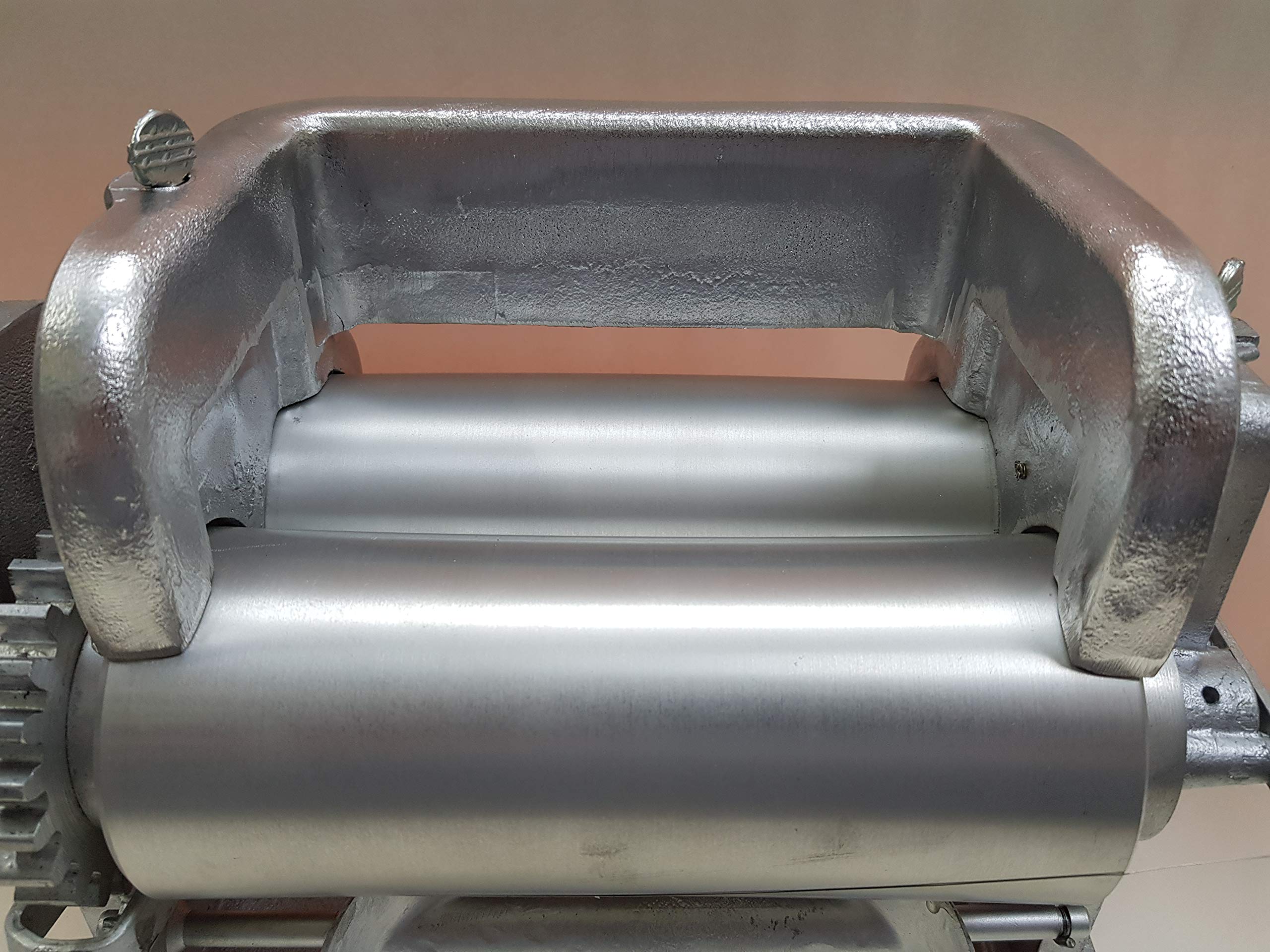 Authentic Mexican Manual Corn Tortilla Maker - Gonzalez 5.5