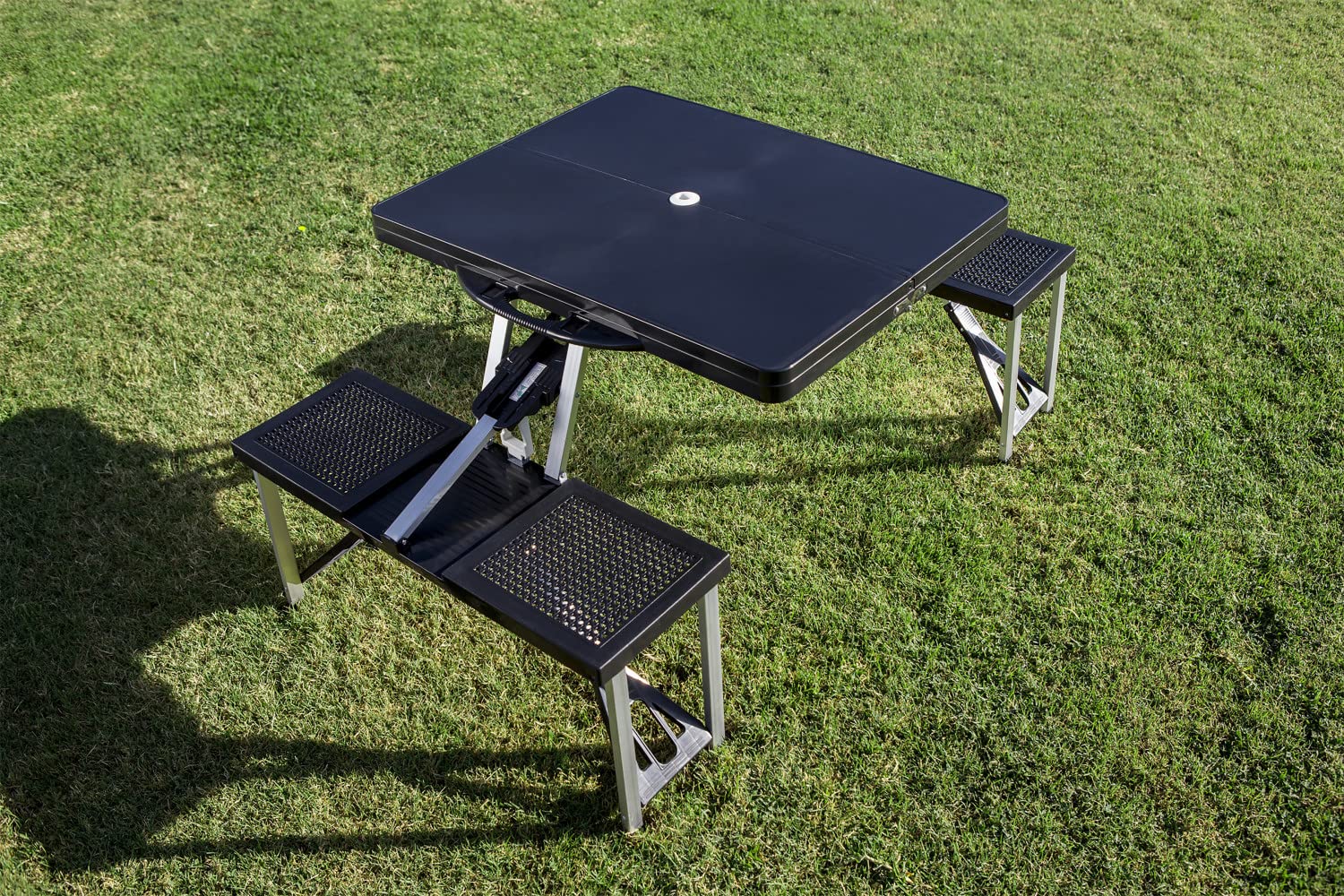 PICNIC TIME NCAA Iowa Hawkeyes Football Field Folding Picnic Table - Portable Camping Table with Umbrella Hole - Outdoor Dining & Tailgating Table (Black) - Perfect for Backyard BBQs, Beach Parties & Game Day Gatherings