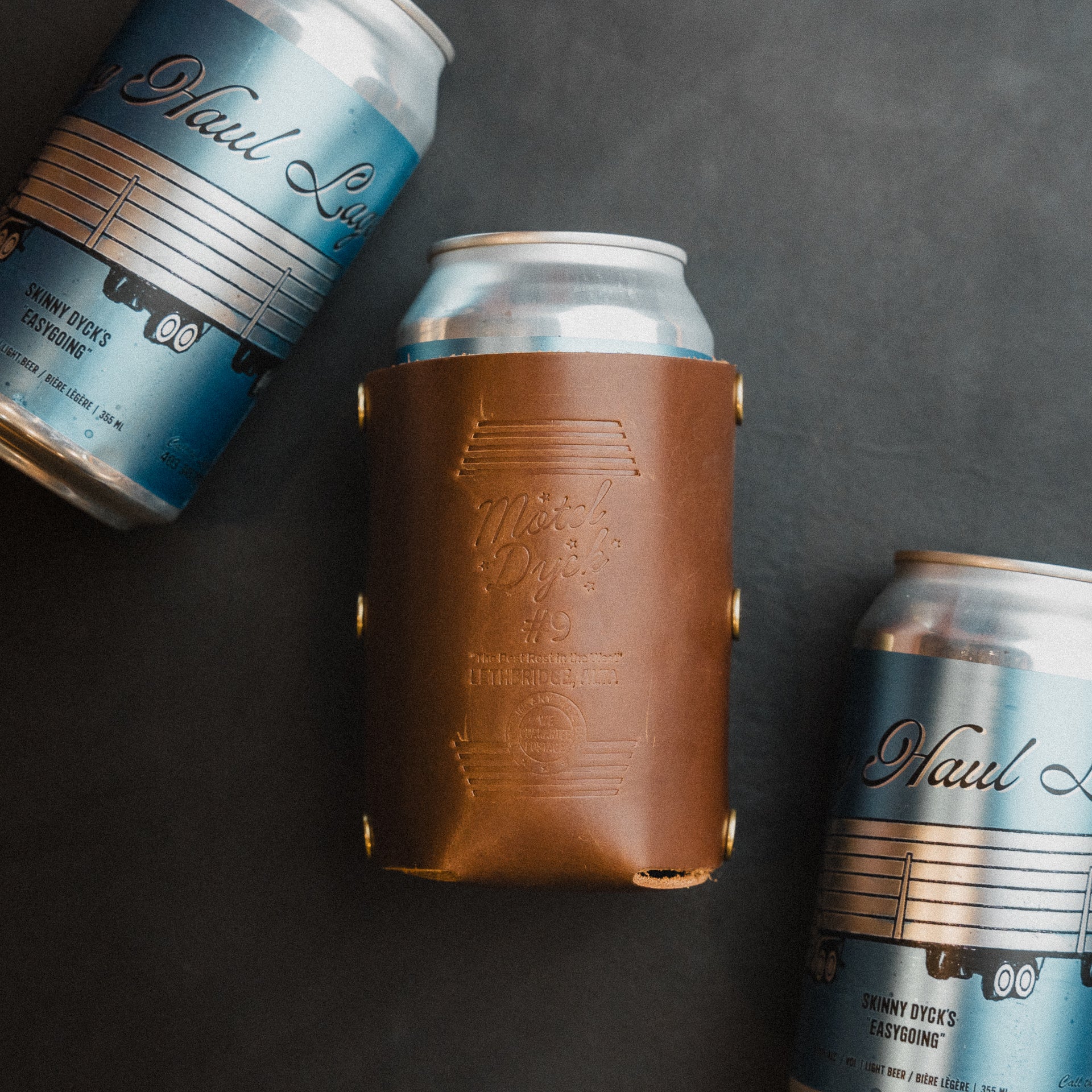 Motel Dyck Insulated Beer Can Cooler - Keep Drinks Cold for Hours - Perfect for BBQs, Beach Parties & Tailgating