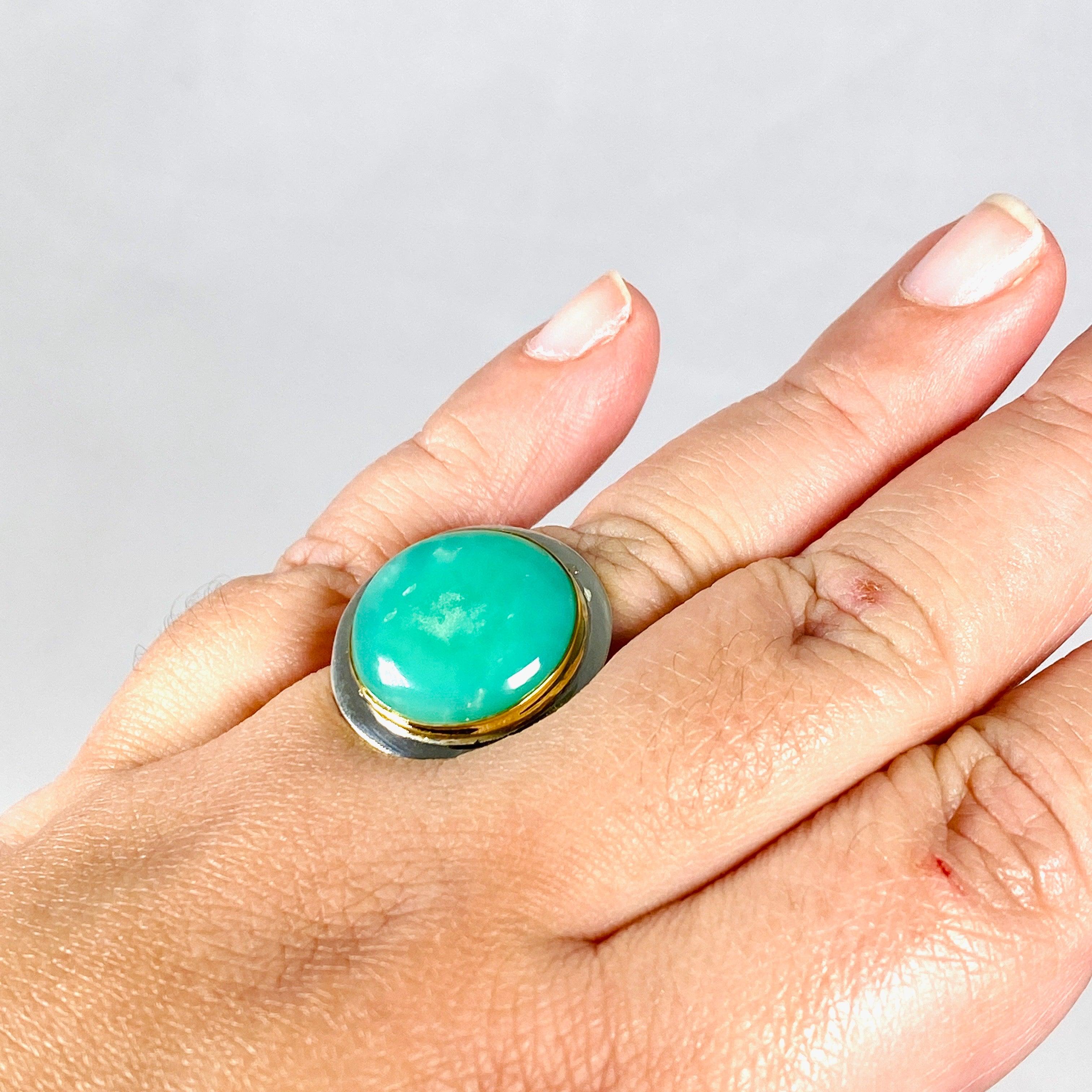 Chrysoprase Round Ring with Brass Detailing - Size 11 - KRGJ2942 | Elegant Bohemian Jewelry for Women, Perfect for Weddings, Parties & Everyday Wear