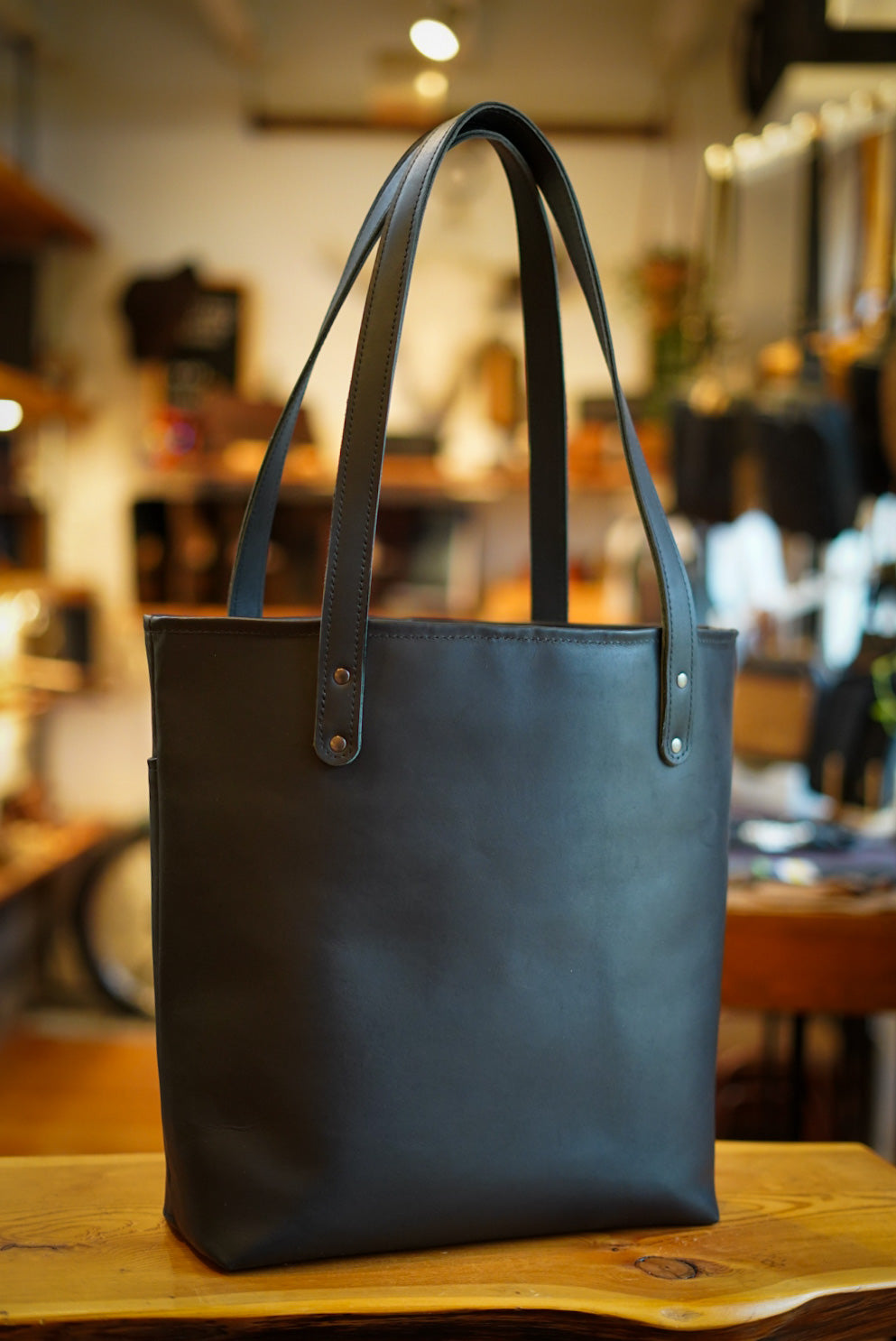 Stylish Flat Black Tote Bag for Women - Durable & Spacious Eco-Friendly Shopping Bag - Perfect for Groceries, Beach, Work & Travel