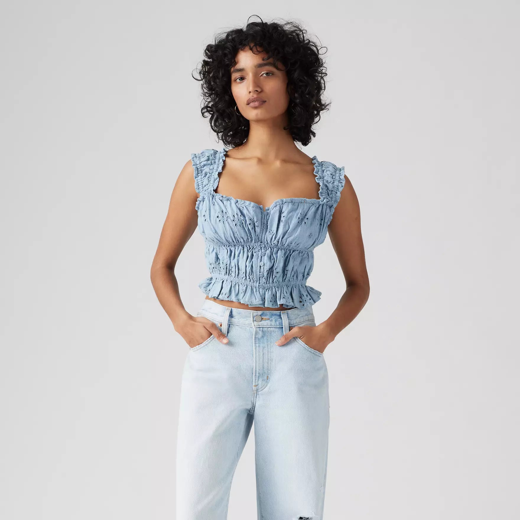 Levi's Amaya Women's Casual Blouse - Stylish Button-Up Shirt for Everyday Wear, Office & Outings