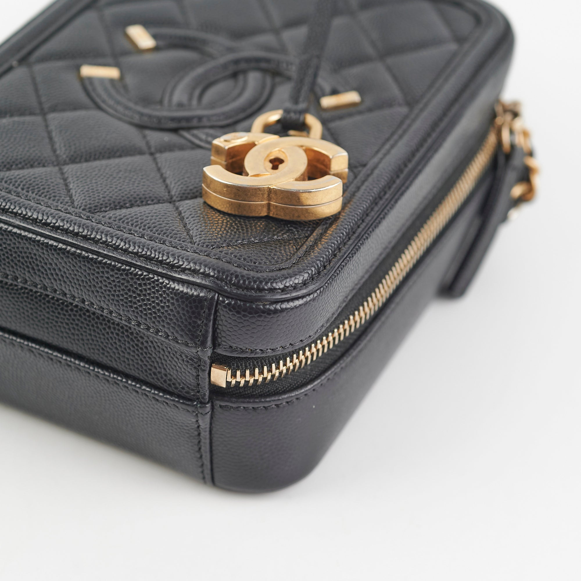 Chanel Caviar CC Filigree Vertical Vanity Case Bag Black | Luxury Designer Handbag for Women | Perfect for Evening Events, Parties & Special Occasions