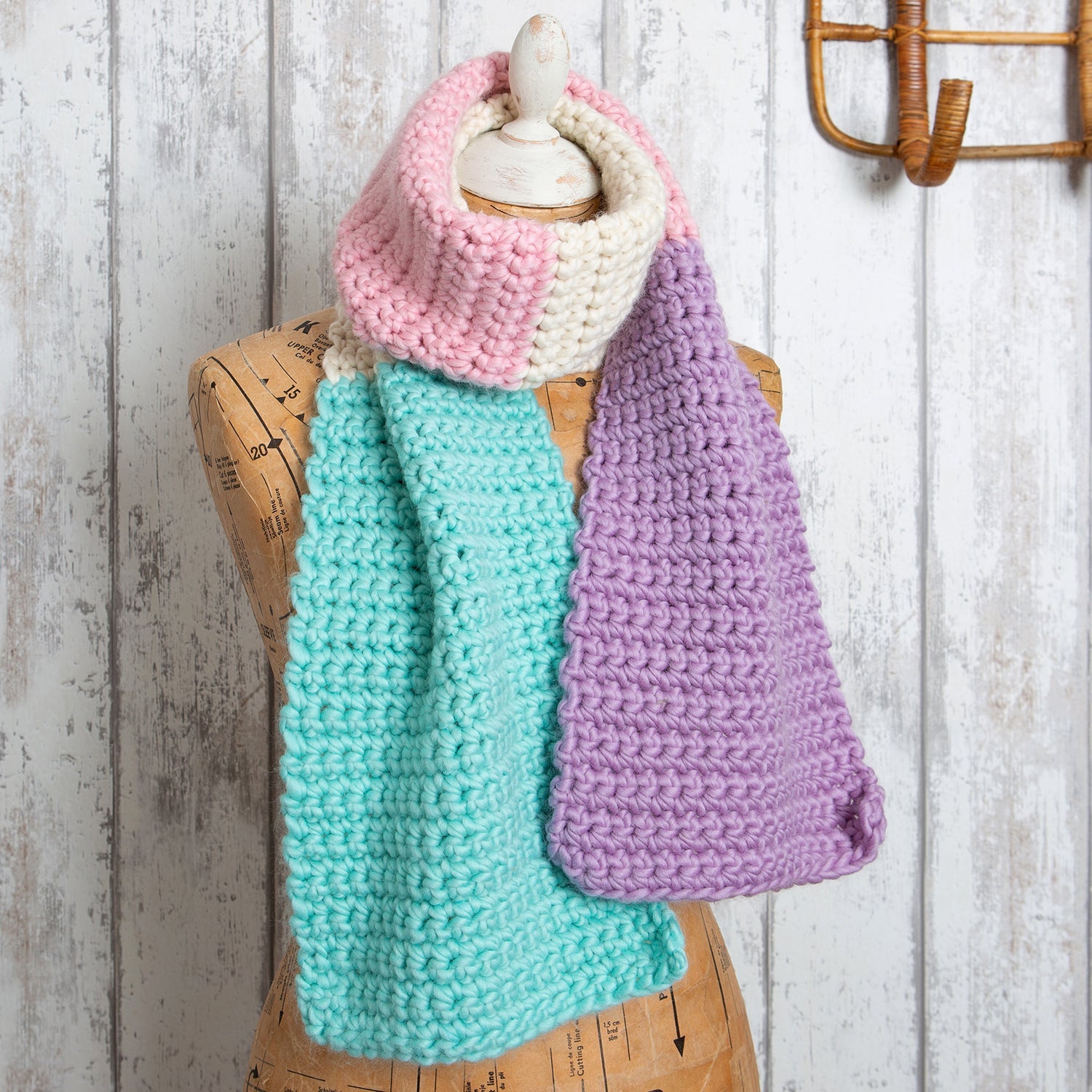 Pastel Dreams Crochet Scarf Kit - DIY Knitting Accessories for Women, Beginners & Craft Lovers - Perfect for Winter Fashion, Gift Giving & Cozy Home Projects