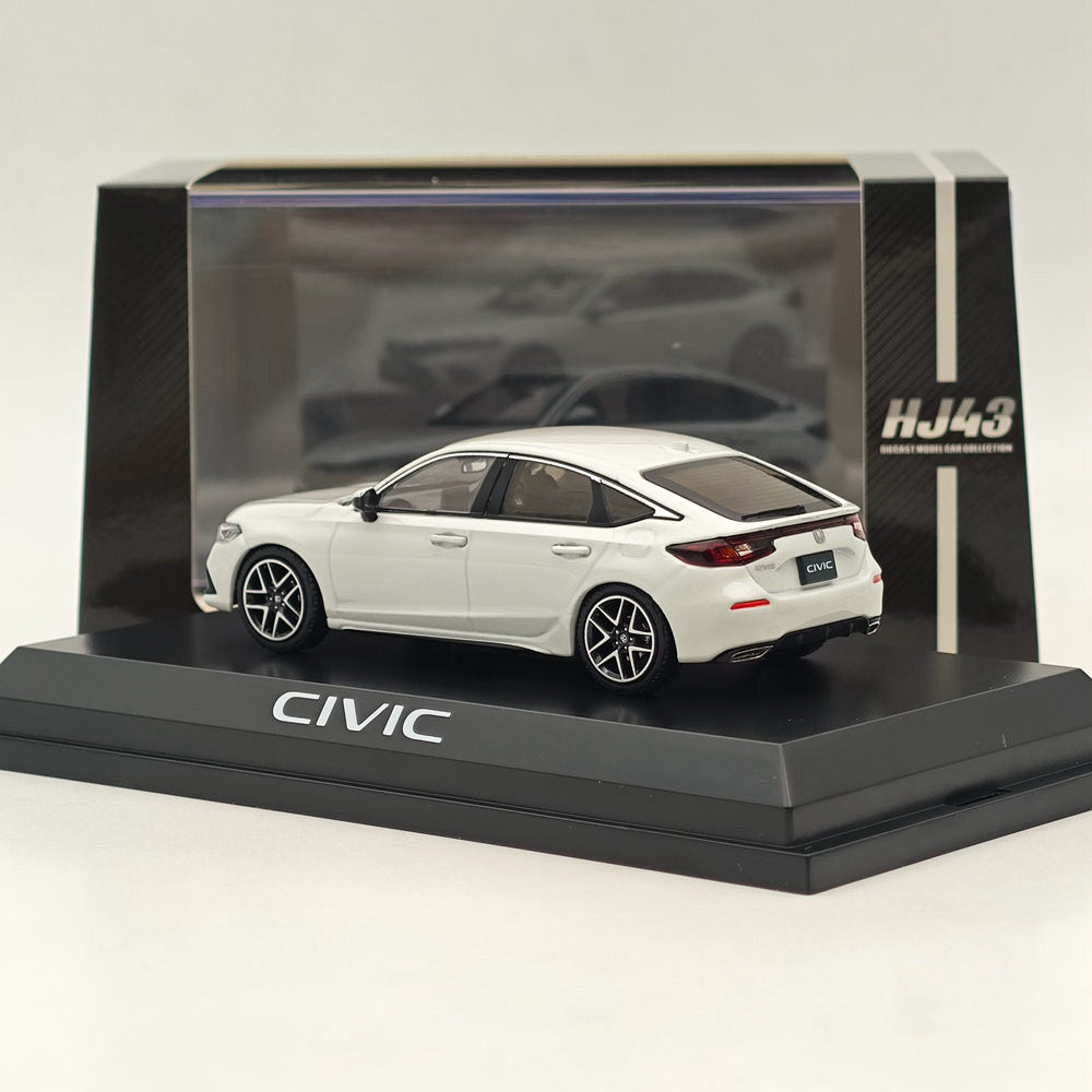 1/43 Scale Honda Civic (FL1) LX Platinum White Pearl Diecast Model Car - Collectible Hobby Japan Miniature for Display & Gifting