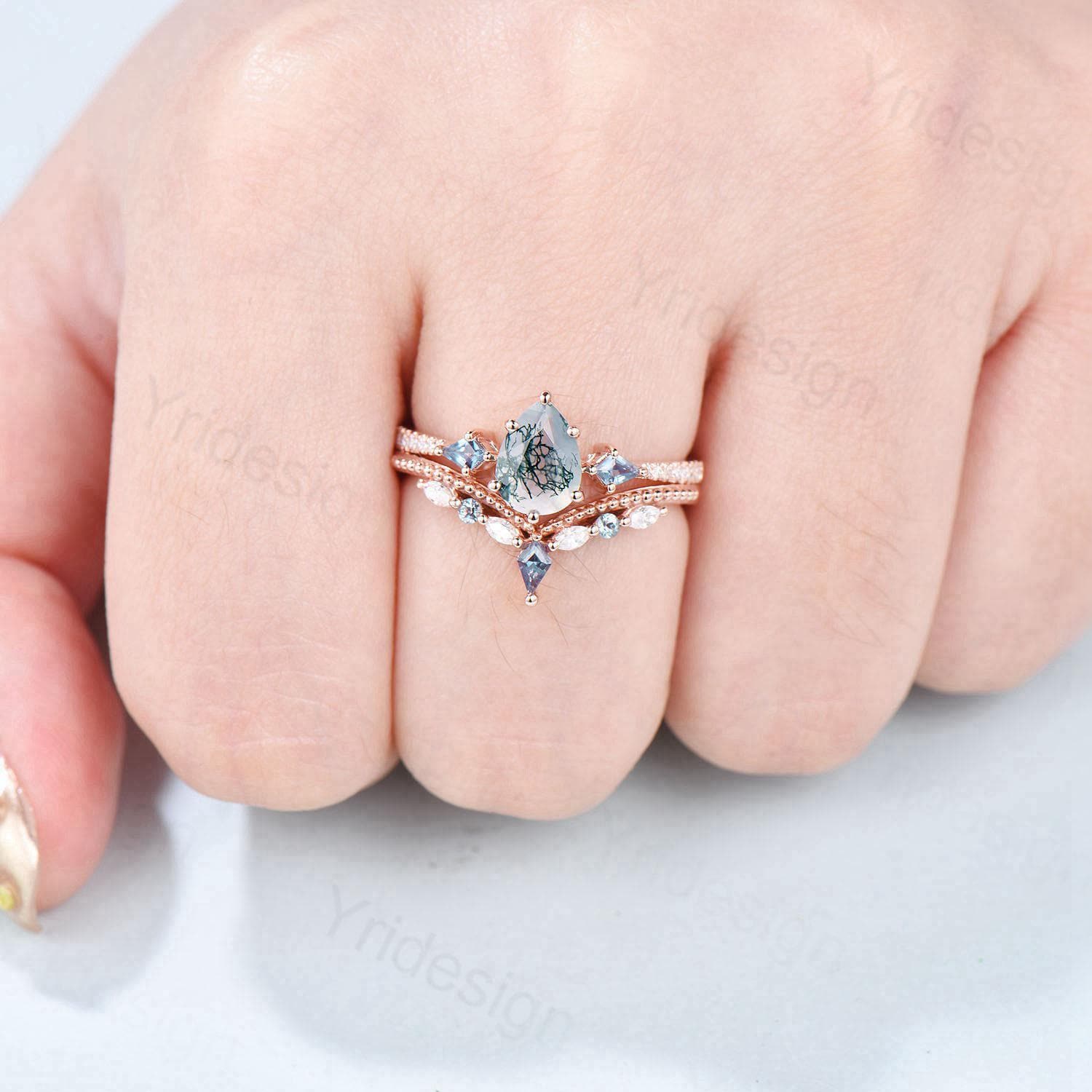 1.25 Carat Pear Shaped Natural Green Moss Agate Engagement Ring Set in 14k Rose Gold with Vintage Milgrain Detailing - Elegant Kite Agate Bridal Ring Set for Women - Perfect for Proposals, Weddings & Anniversary Gifts