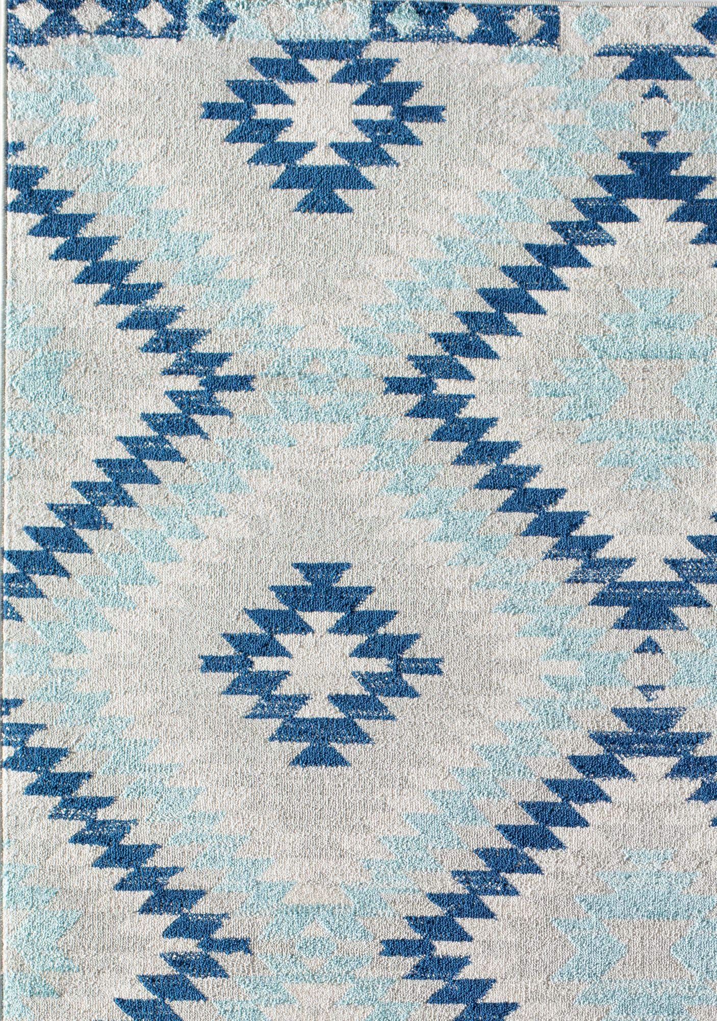 CosmoLiving by Cosmopolitan BR30I Ice Blue Moroccan Tribal Area Rug 8'9