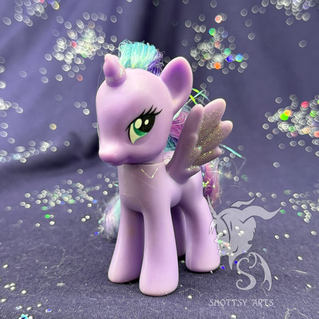 Princess Luna Night Light for Kids - Magical LED Moon Lamp for Bedroom Decor, Nursery, Birthday Gifts - Creates Soothing Ambiance for Sleep & Relaxation