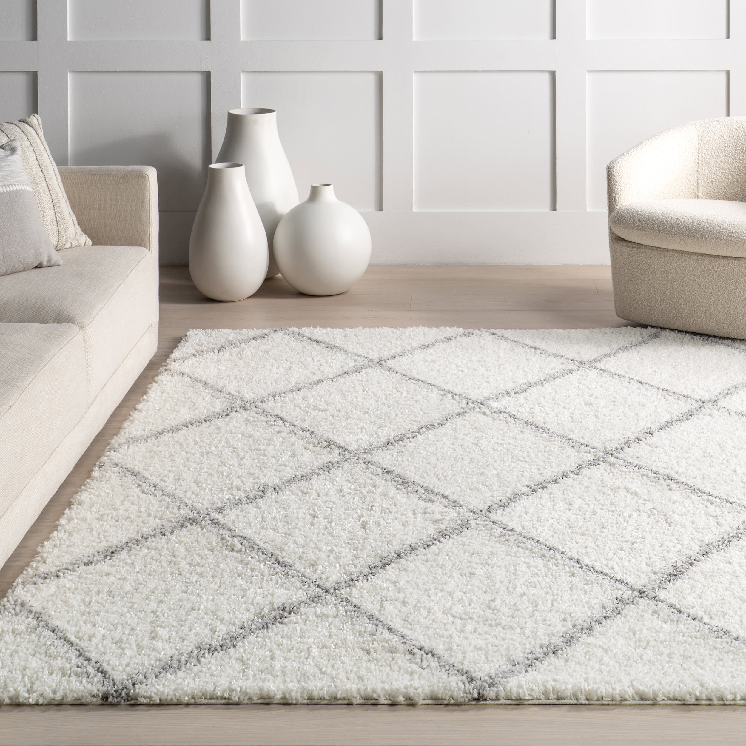 Soft Shaggy Lattice Pattern Area Rug - White Plush Carpet for Living Room, Bedroom & Nursery Decor