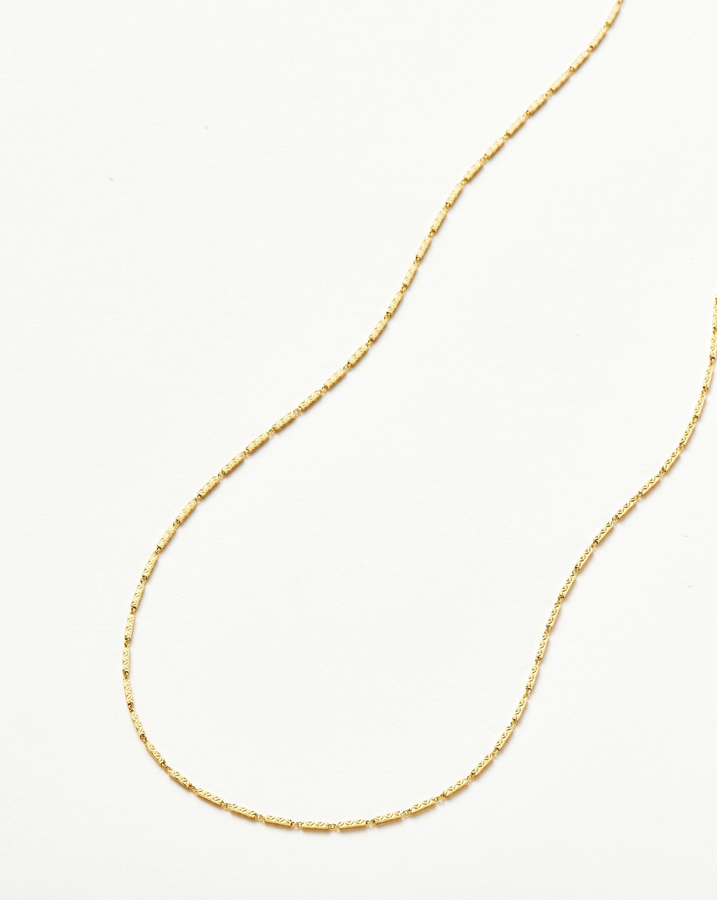 Stylish Savi Textured Link Chain Necklace for Women - Trendy Layered Gold & Silver Necklaces - Perfect for Everyday Wear, Office, Date Night & Gifts