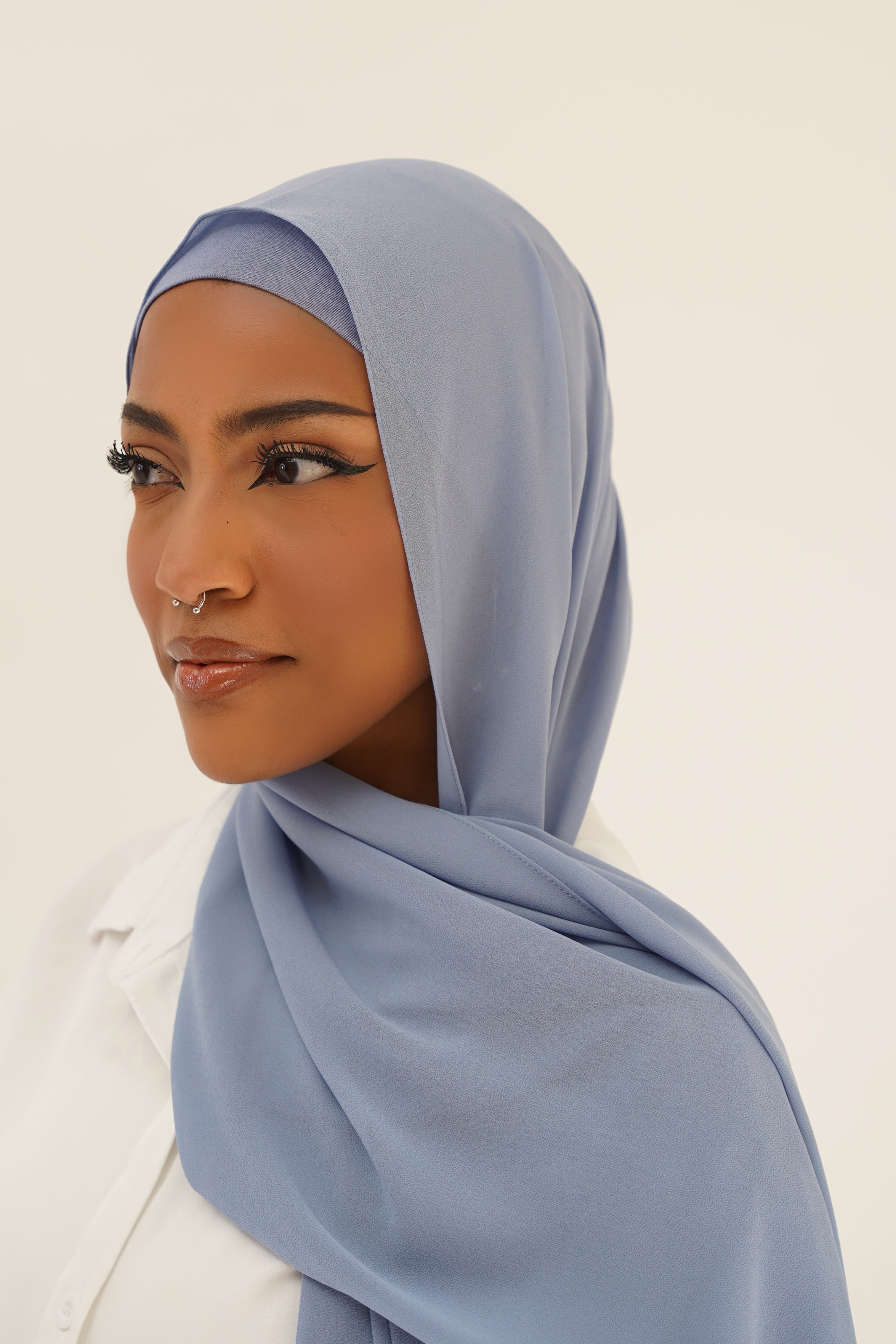 Elegant Chiffon Hijab Set SANA - Soft & Lightweight Muslim Scarf for Women - Perfect for Daily Wear, Prayer, and Special Occasions