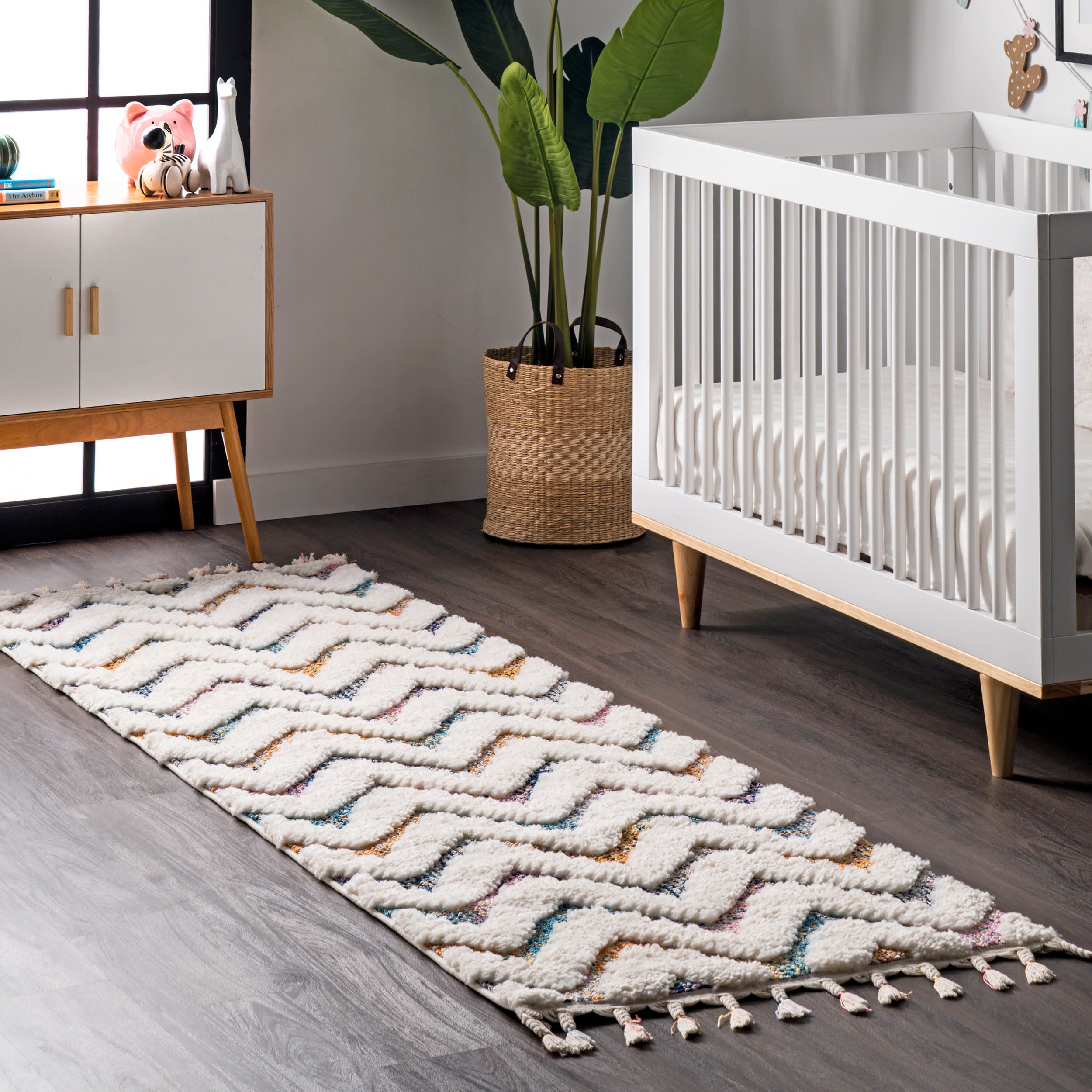 Handmade Ivory Chevron Shag Rug - Soft Plush Carved Design for Living Room, Bedroom & Nursery - Cozy Home Decor Accent