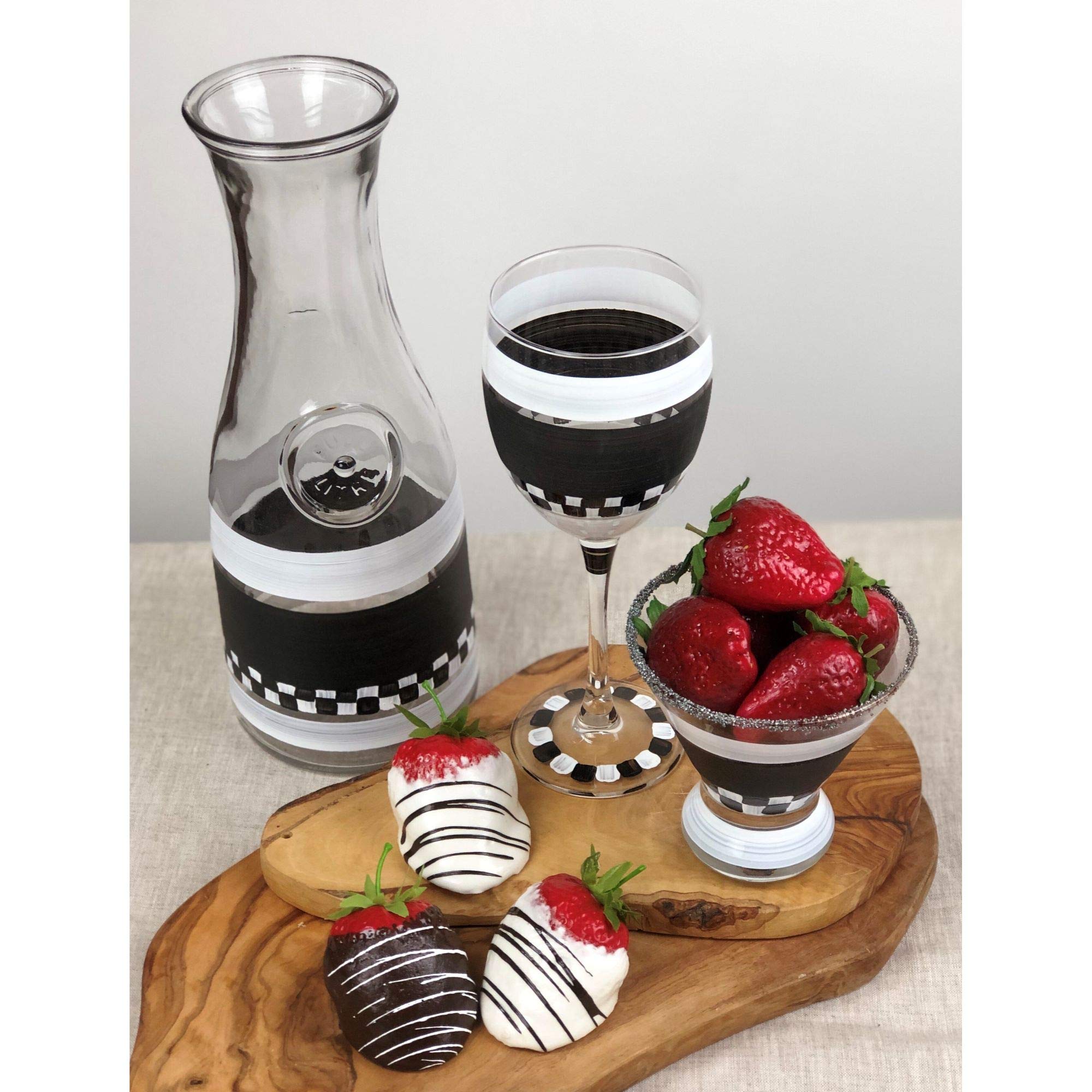 Set of 2 Black and White Checkered Cosmopolitan Chalkboard Signs - 4 Inch Small Chalkboard for Coffee Shop, Restaurant, and Home Decor