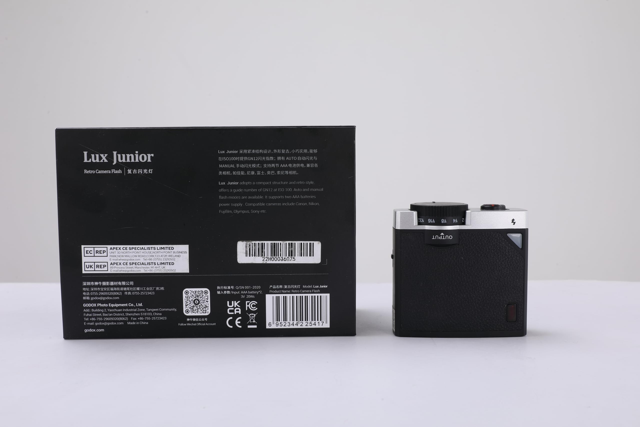Godox Lux Junior Retro Camera Flash Speedlite - GN12, 6000K±200K CCT, Auto/Manual Modes (1/1-1/64 Power), 28mm Focal Length for Canon Nikon Sony Fuji Olympus DSLR & Mirrorless Cameras - Perfect for Portrait, Wedding & Event Photography