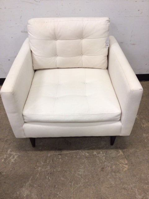 Vintage Crate and Barrel Chair - High-Quality Used Furniture for Living Room, Dining Room, or Office - Perfect for Home Decor and Comfortable Seating