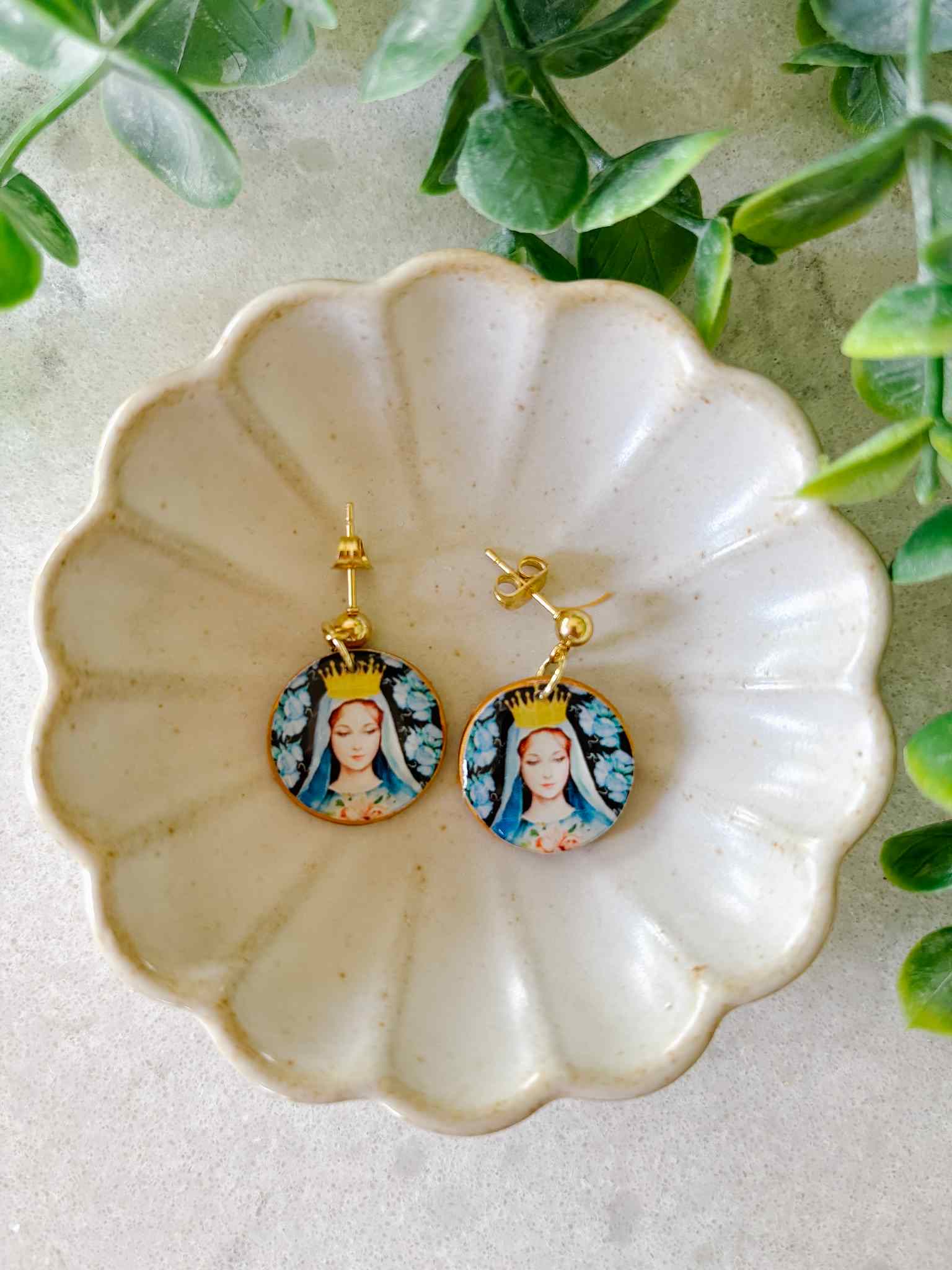 Handmade Queen Mary Earrings - Vintage Style Dangle Earrings for Women, Perfect for Weddings, Parties & Special Occasions