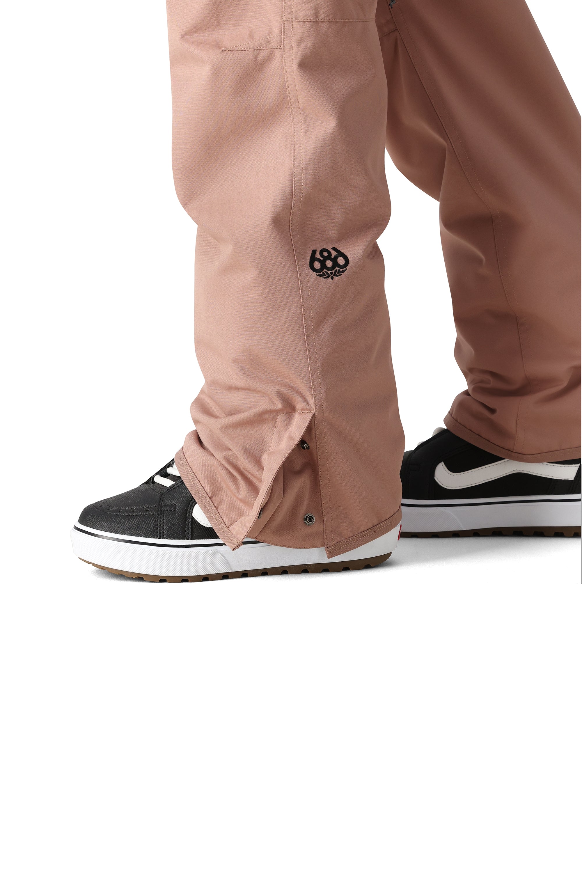 686 Women's Aura Insulated Cargo Pant 2025 - Waterproof Winter Snow Pants for Skiing, Hiking & Outdoor Activities