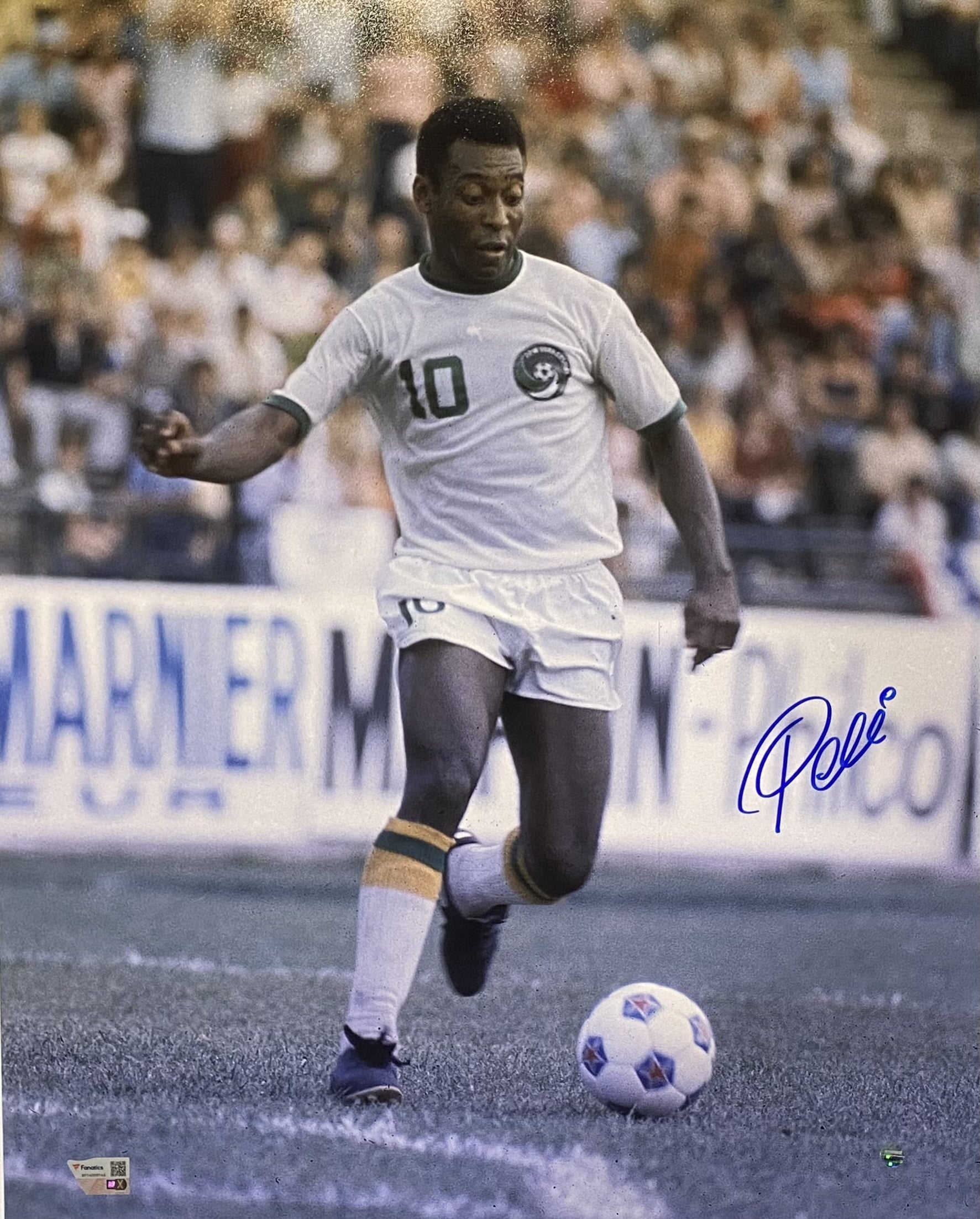 Pele Autographed 16x20 Soccer Dribbling Action Photo - Limited Edition Collectible for Football Fans - Perfect for Man Cave, Sports Memorabilia Room, or Gift for Soccer Enthusiasts