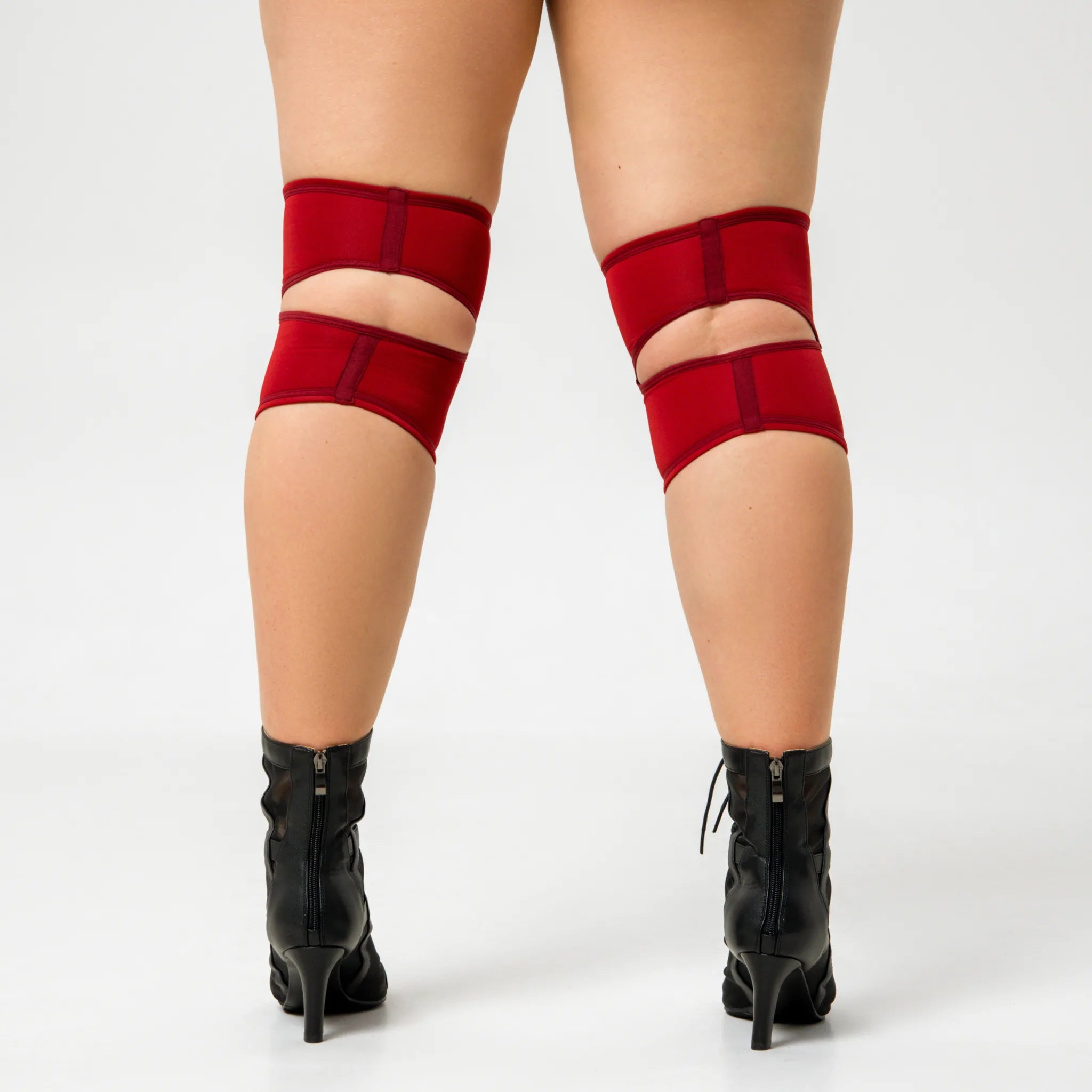 Classic Sleek Cherry Dance Knee Pads - Comfortable & Durable Knee Protection for Dancers - Perfect for Ballet, Jazz, Hip Hop & Dance Practice