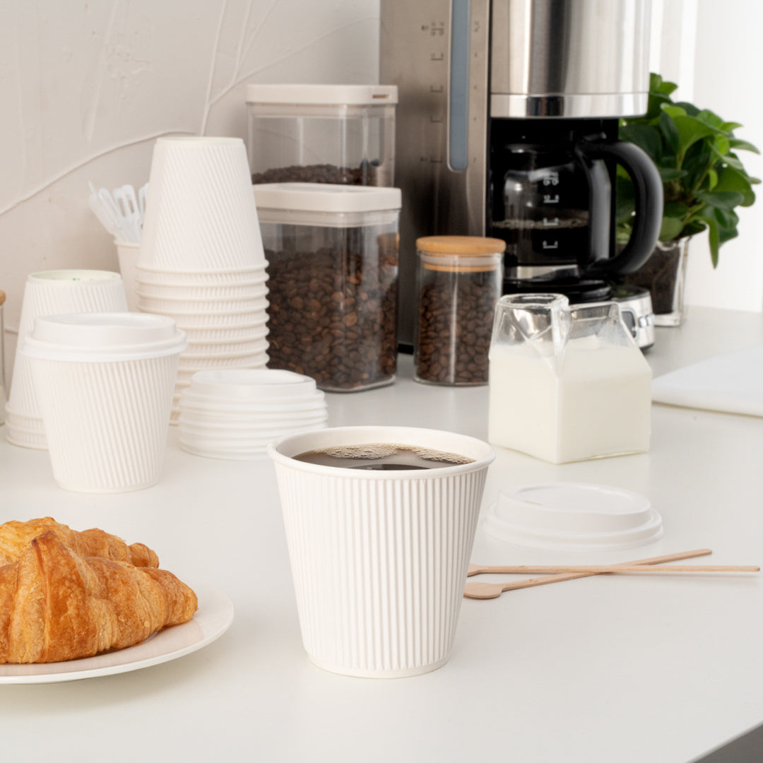 8 oz White Paper Ripple Wall Coffee Cups with White Lids - 3.5