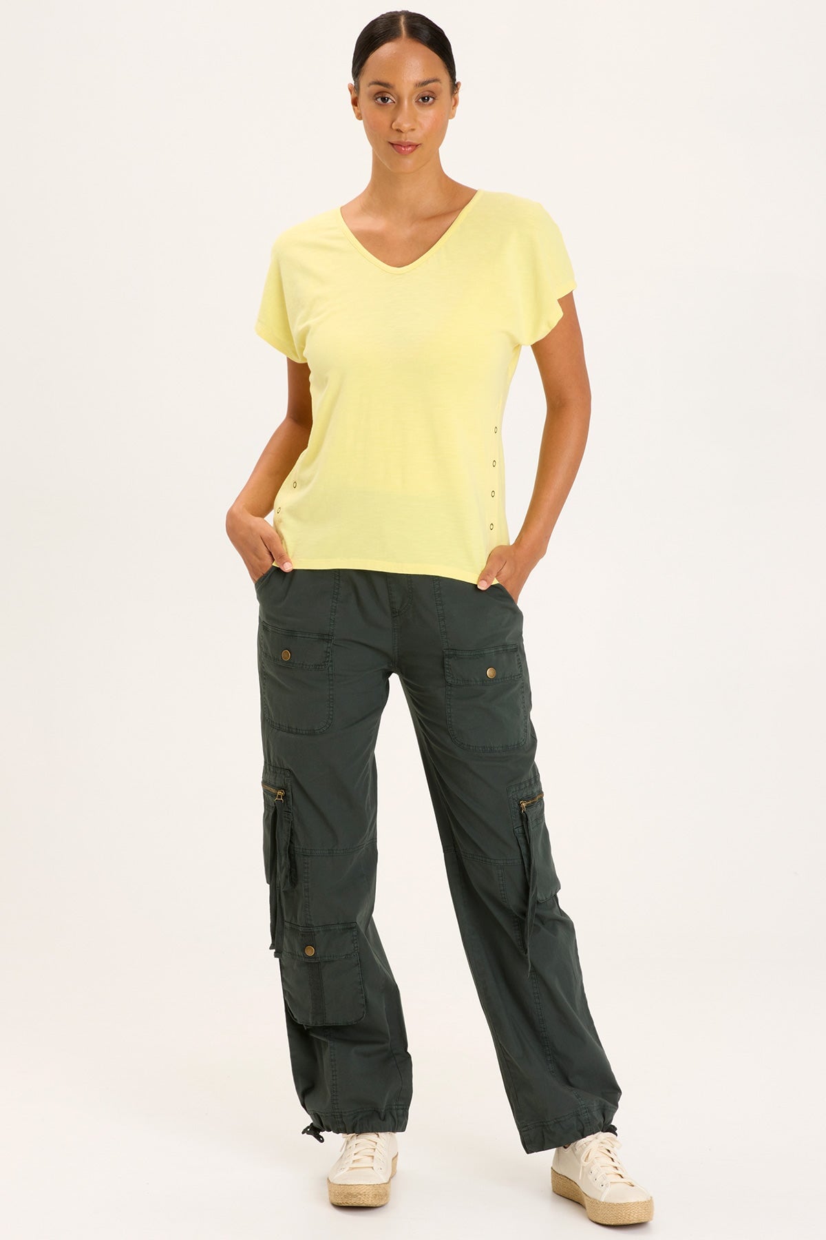 Slub Rian Top Illume Pigment Dye - Trendy Women's Fashion T-Shirt for Casual Wear & Street Style Outfits