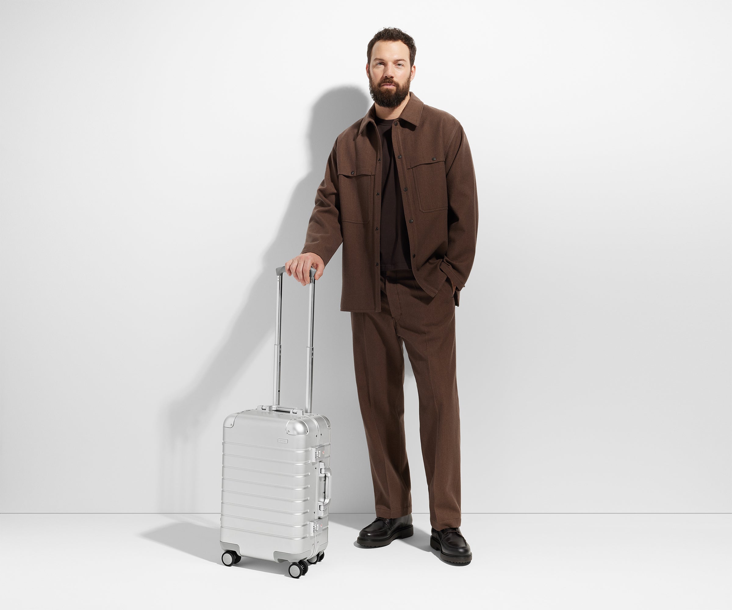 Premium Rose Gold Aluminum Carry-On Luggage - Lightweight & Durable Suitcase for Business Travel & Weekend Getaways