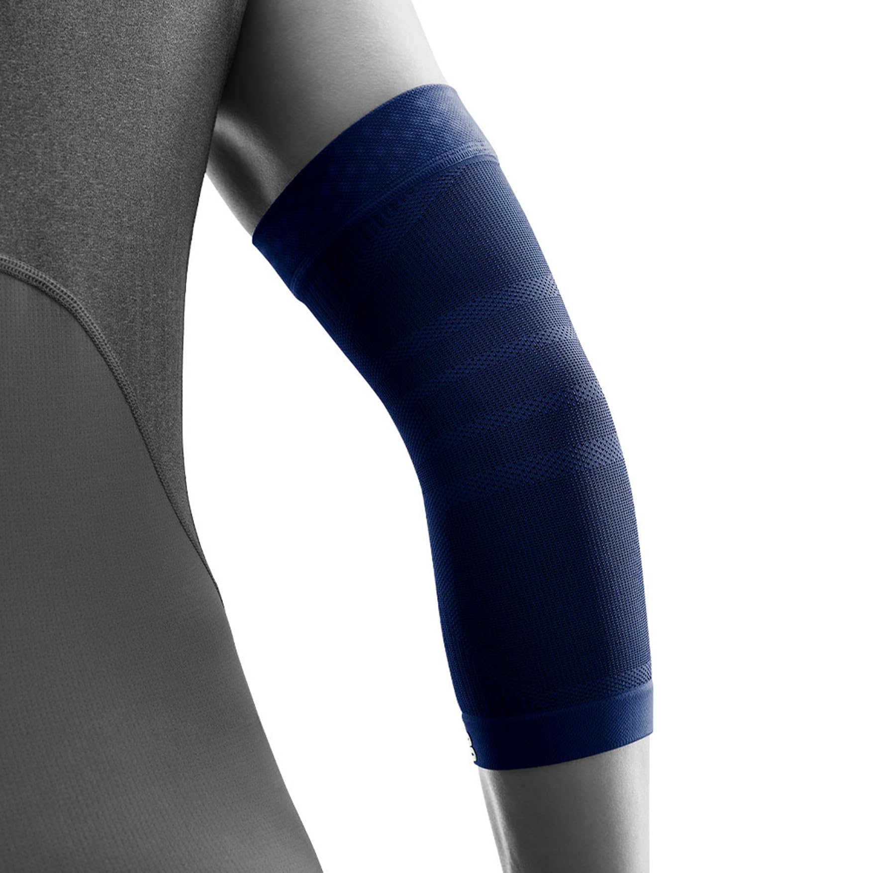 Bauerfeind Sports Compression Elbow Sleeve - Unisex Support for Athletics, Tennis & Weightlifting - Left/Right Arm - Medium Size Navy Blue - Ideal for Gym, Recovery & Joint Pain Relief