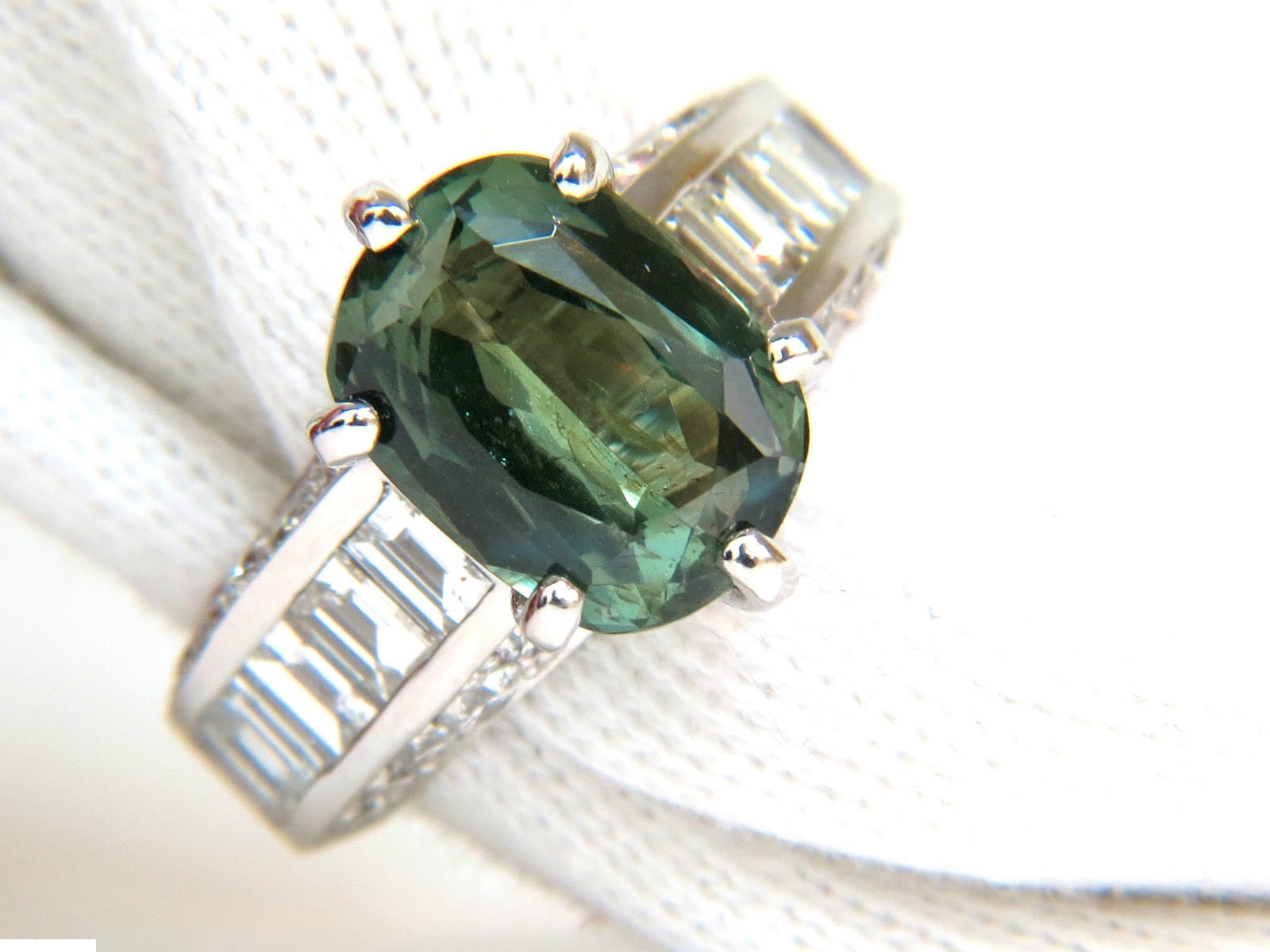 7.60CT Natural GIA Certified Green Chrysoberyl Diamond Ring for Women - Elegant Engagement, Wedding & Anniversary Jewelry Gift