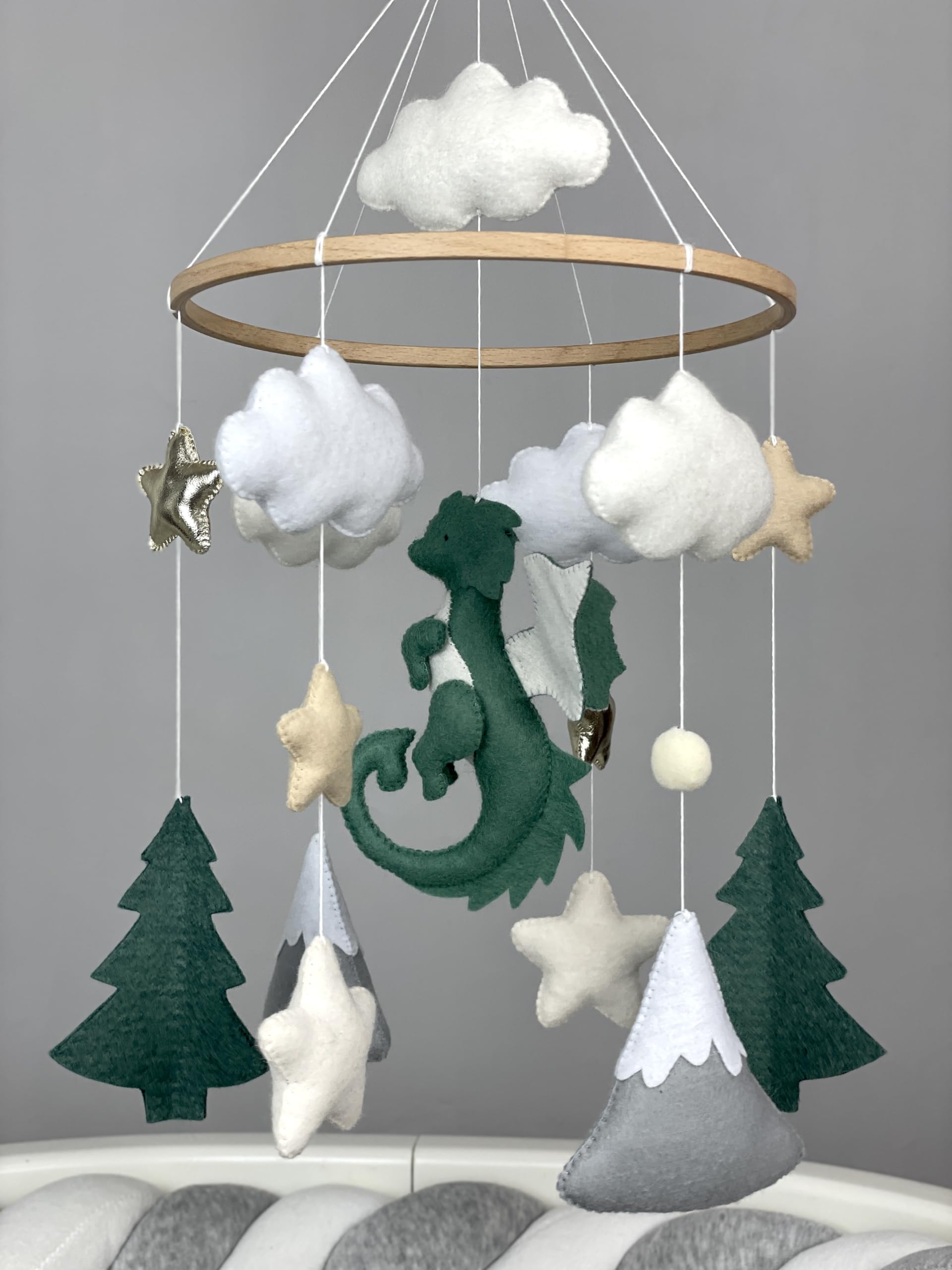 Dragon Crib Mobile for Baby Nursery - Fantasy Dragon Themed Baby Mobile with Hanger - Perfect for Baby Showers, Newborn Gifts & Nursery Decor - Ideal for Boys' Rooms, Themed Nurseries & Fantasy Decor