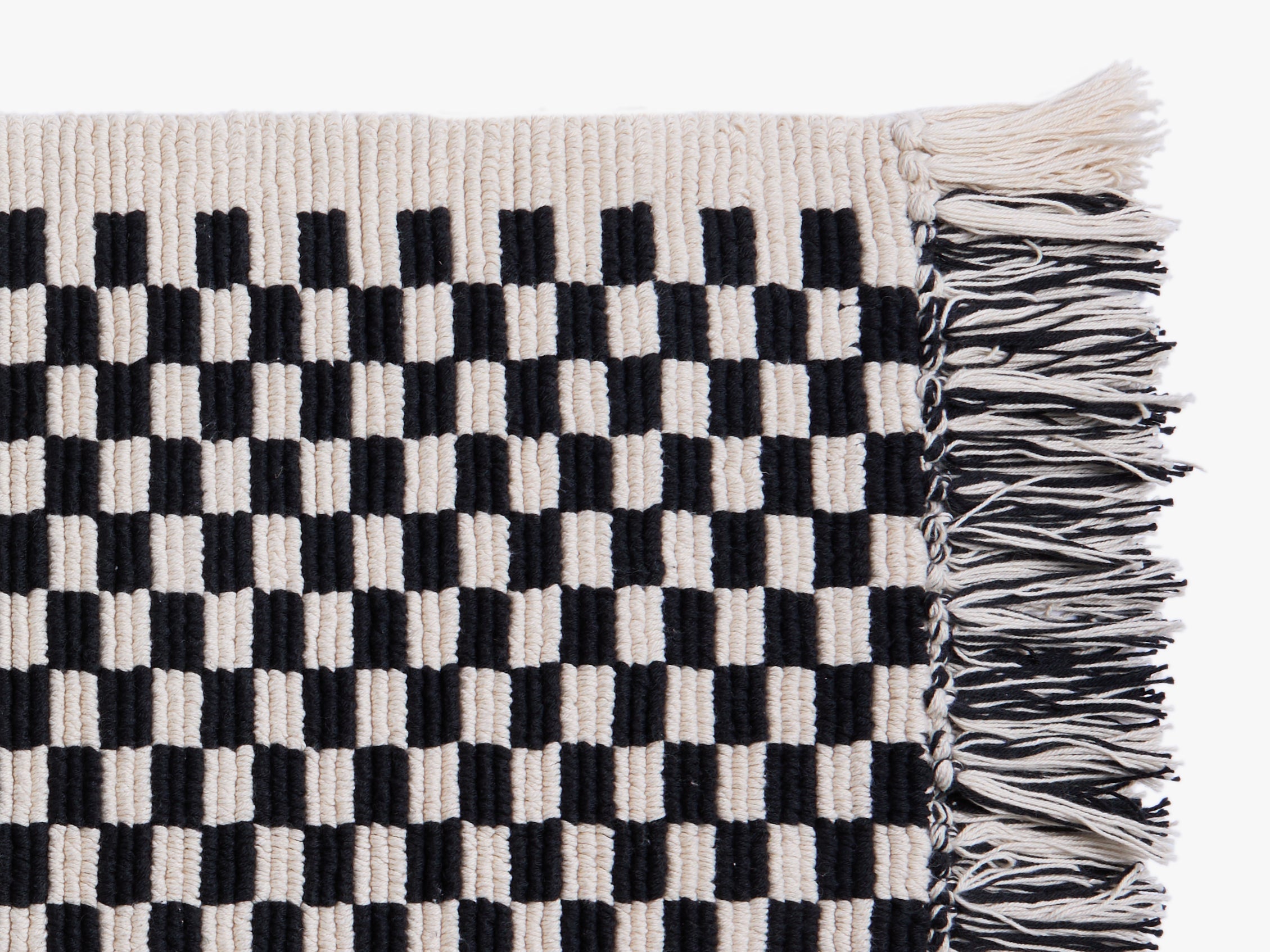 Organic Checkered Bath Rug - Natural & Black Non-Slip Bathroom Mat for Shower, Tub, and Vanity Area - Eco-Friendly Cotton Bath Mat for Modern Home Decor