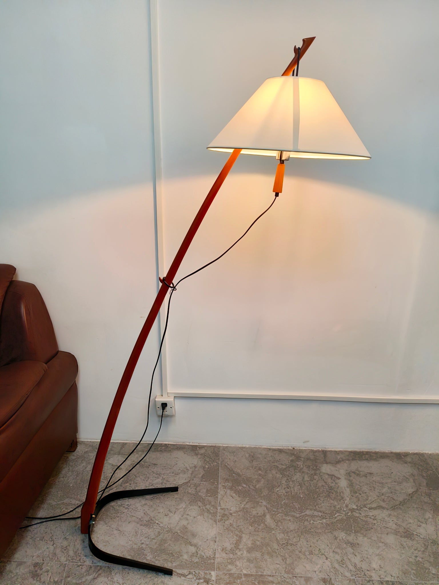 Dornstab Modern Floor Lamp - Adjustable LED Standing Light for Living Room, Bedroom & Office - Warm White & Cool White Dimmable Reading Light - Perfect for Home Decor, Study & Relaxation