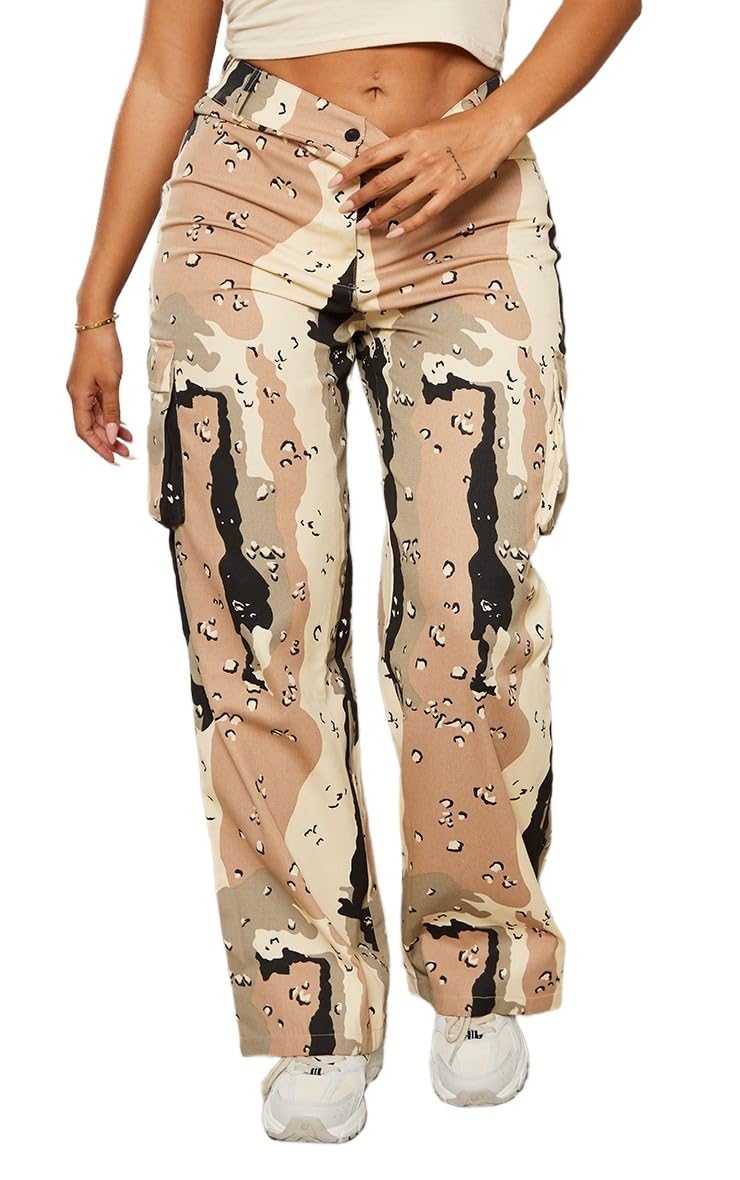 Women's High Waist Camo Cargo Pants - Army Fatigue Joggers with Baggy Wide Leg Design | Camouflage Sweatpants for Casual Wear, Outdoor Adventures & Street Fashion