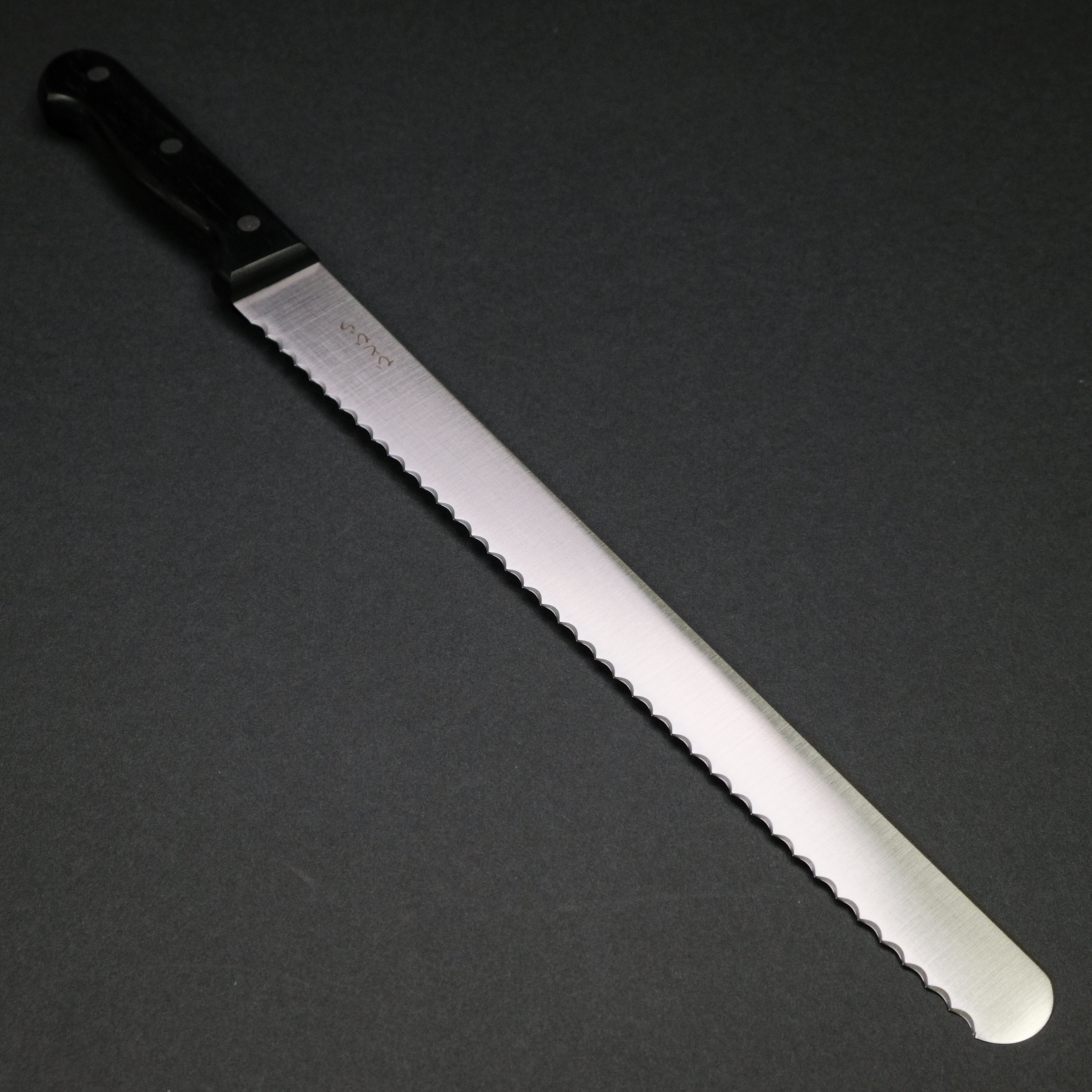 Hitohira Hiragana 300mm Bread Knife with Pakka Wood Handle - Perfect for Slicing Fresh Bread, Cakes & Pastries at Home or Bakery