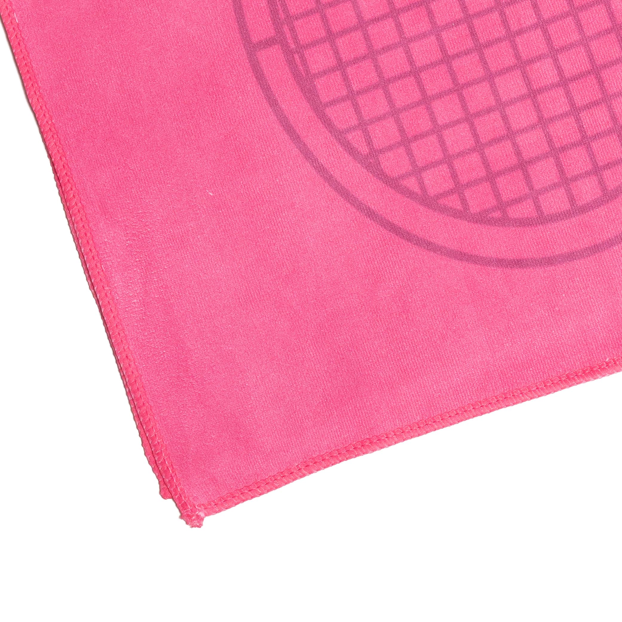 Premium Pink Tennis Towel - Quick-Dry & Absorbent for Tennis Players - Perfect for Courtside, Gym & Sports Activities