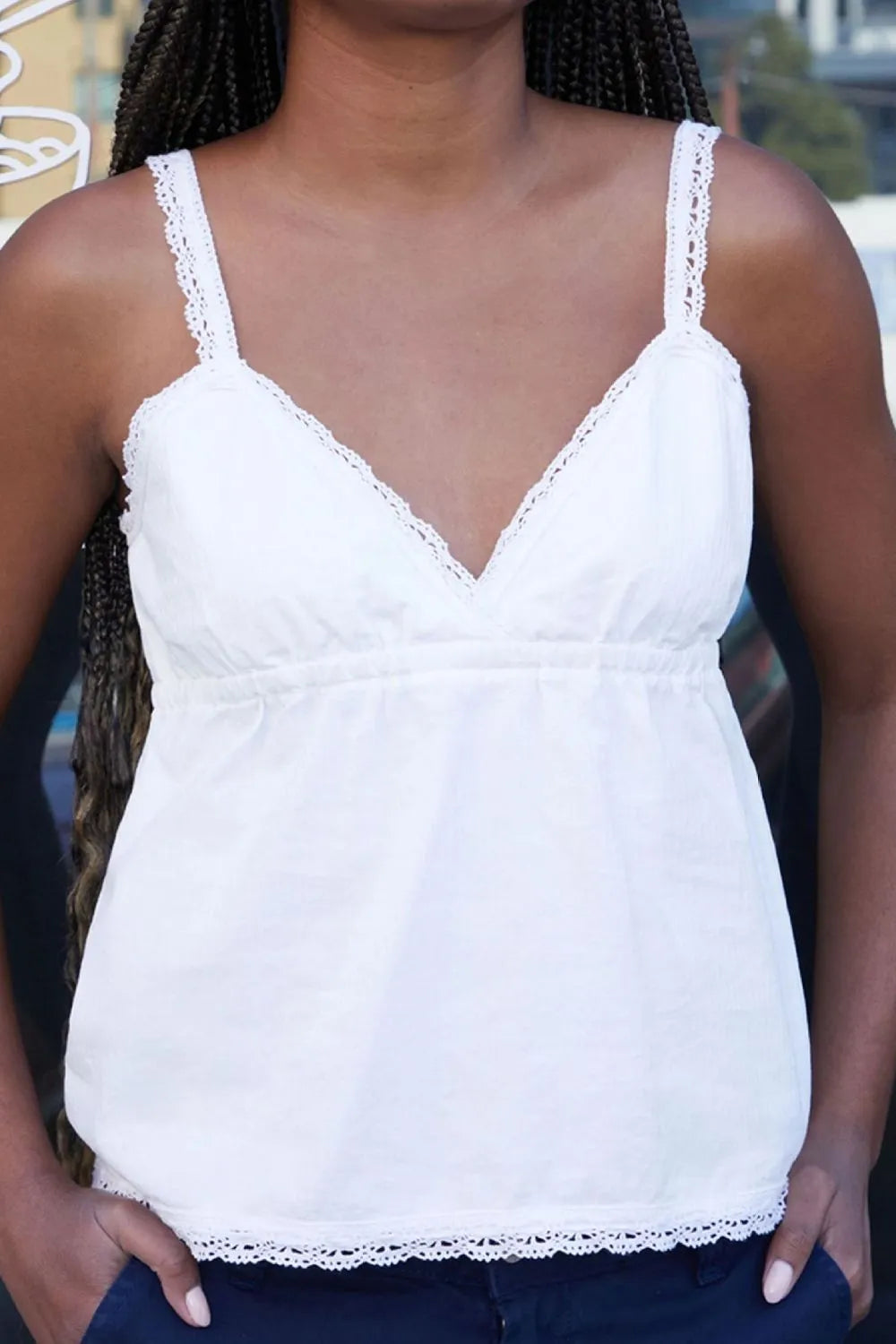 Lace Detail V Neck White Beachy Cami Top - Women's Summer Lace Trim Camisole for Beach Vacation, Date Night & Casual Outfits