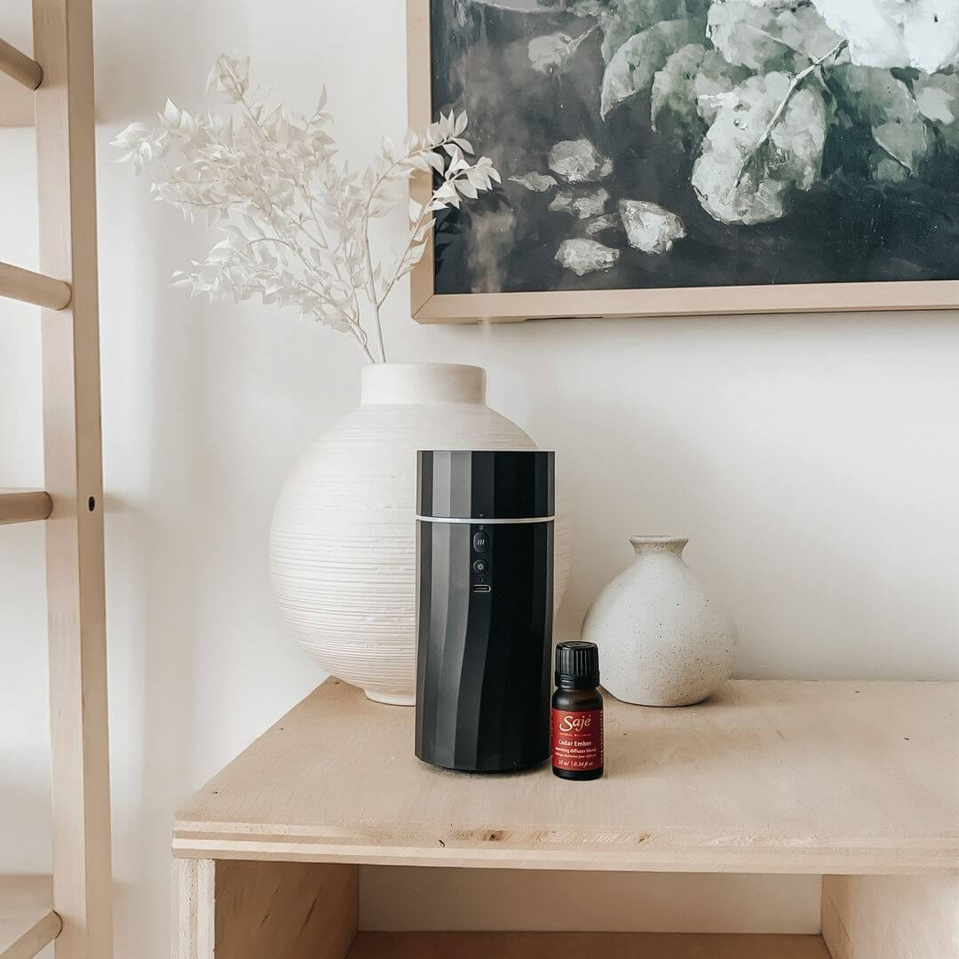Aroma Wander Black Essential Oil Diffuser - Perfect for Home, Office, and Yoga Relaxation