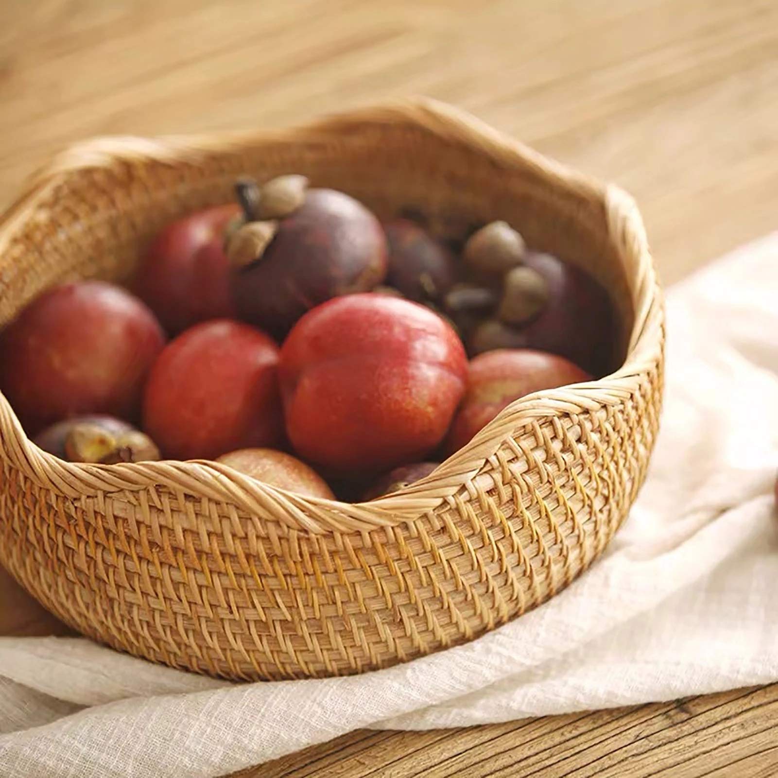 Round Rattan Woven Storage Basket - Natural Kitchen Organizer for Fruits, Bread & Tableware | Perfect for Farmhouse Decor, Picnic Baskets & Pantry Storage (Large)