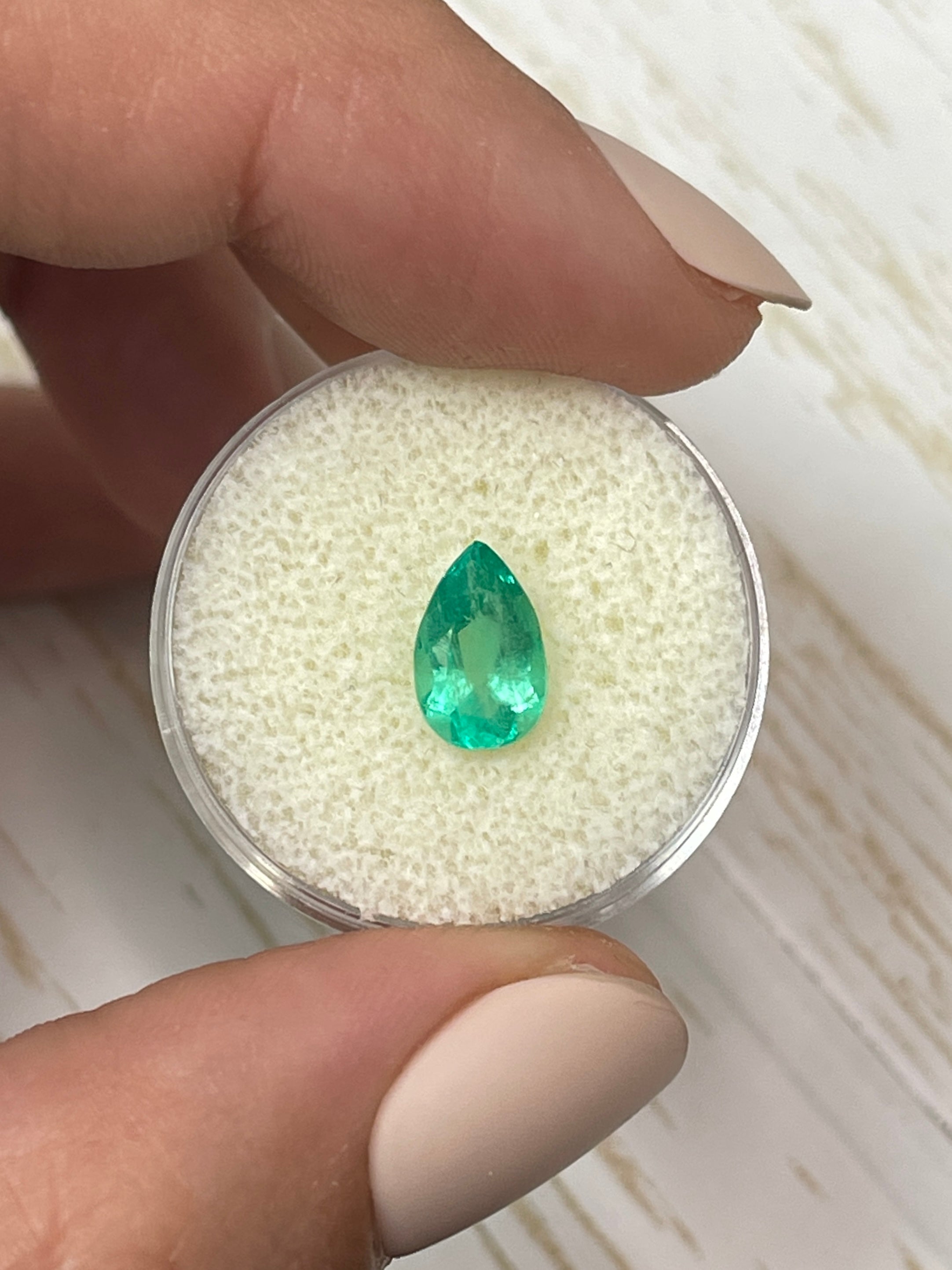 1.42 Carat Yellowish Green Natural Loose Colombian Emerald Pear Cut Gemstone for Jewelry Making, Engagement Rings & Luxury Gifts