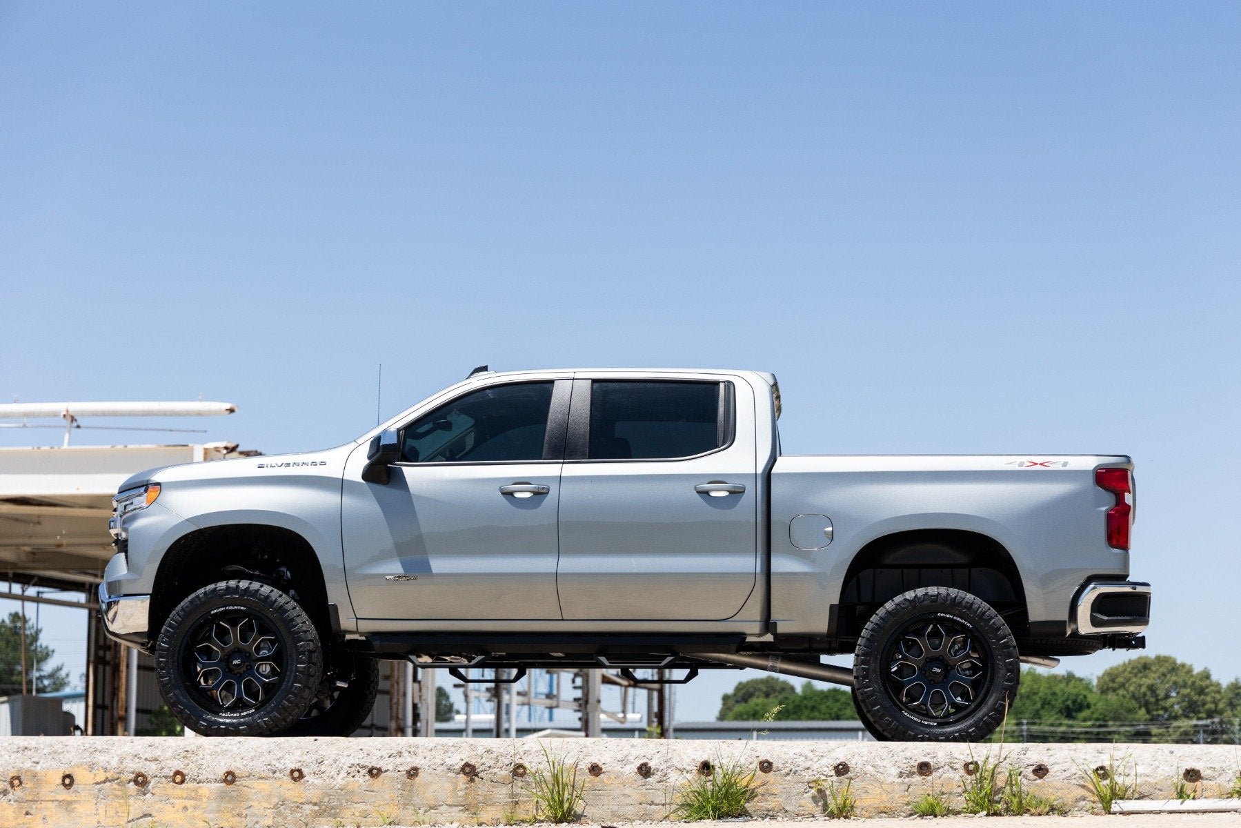 6 Inch Lift Kit for Chevy Silverado 1500 4WD (2019-2024 & Classic) - Heavy Duty M1 Struts & Shocks - Part #21740 | Off-Road Suspension Upgrade for Enhanced Ground Clearance & Towing Performance