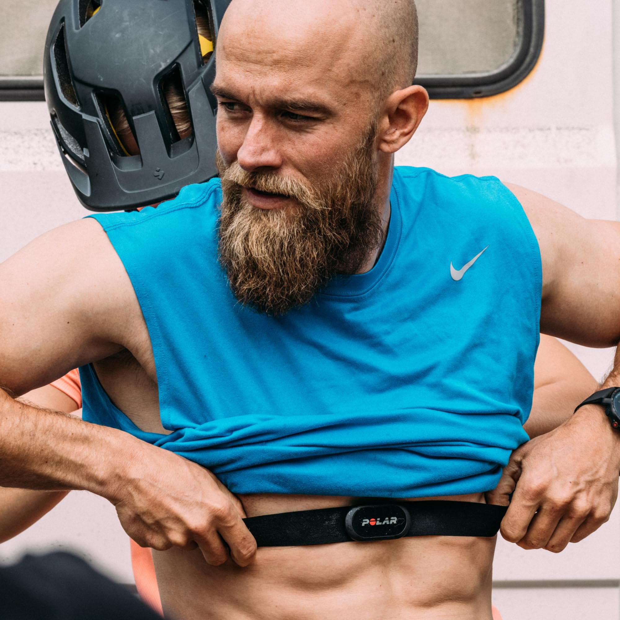 Polar H10 H9 Verity Sense Heart Rate Monitor – ANT+ & Bluetooth Connectivity, ECG/EKG, Waterproof, Replaceable Battery – Compatible with Smartwatches, Gym Equipment & Fitness Trackers – Ideal for Running, Cycling & Workout Training