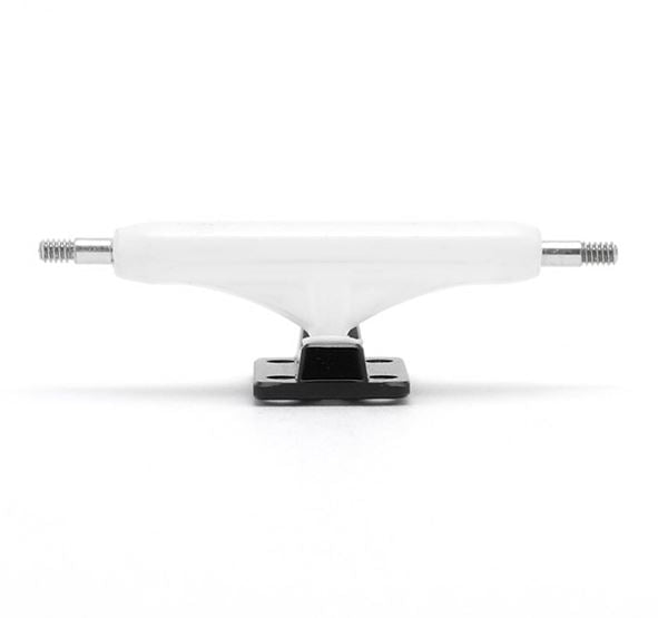 32mm Dynamic Fingerboard Trucks - High Performance Skateboard Parts for Fingerboarding & Mini Skate Tricks