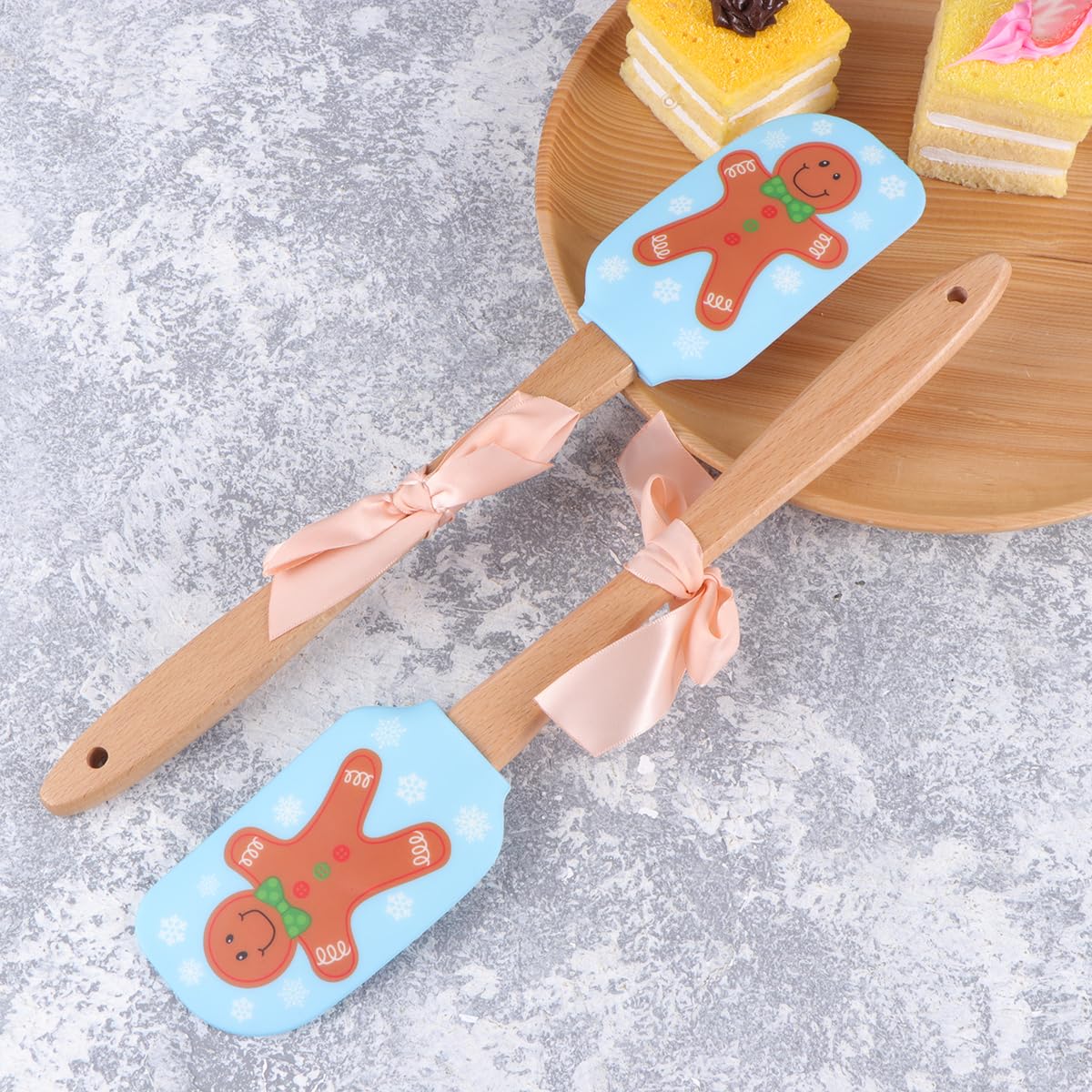 Christmas Silicone Spatula Set - 2 Pack Gingerbread Man Pattern Baking Spatulas with Wooden Handle for Cake Decorating, Mixing & Cooking | Perfect for Holiday Baking, Cookie Making & Christmas Kitchen Gifts