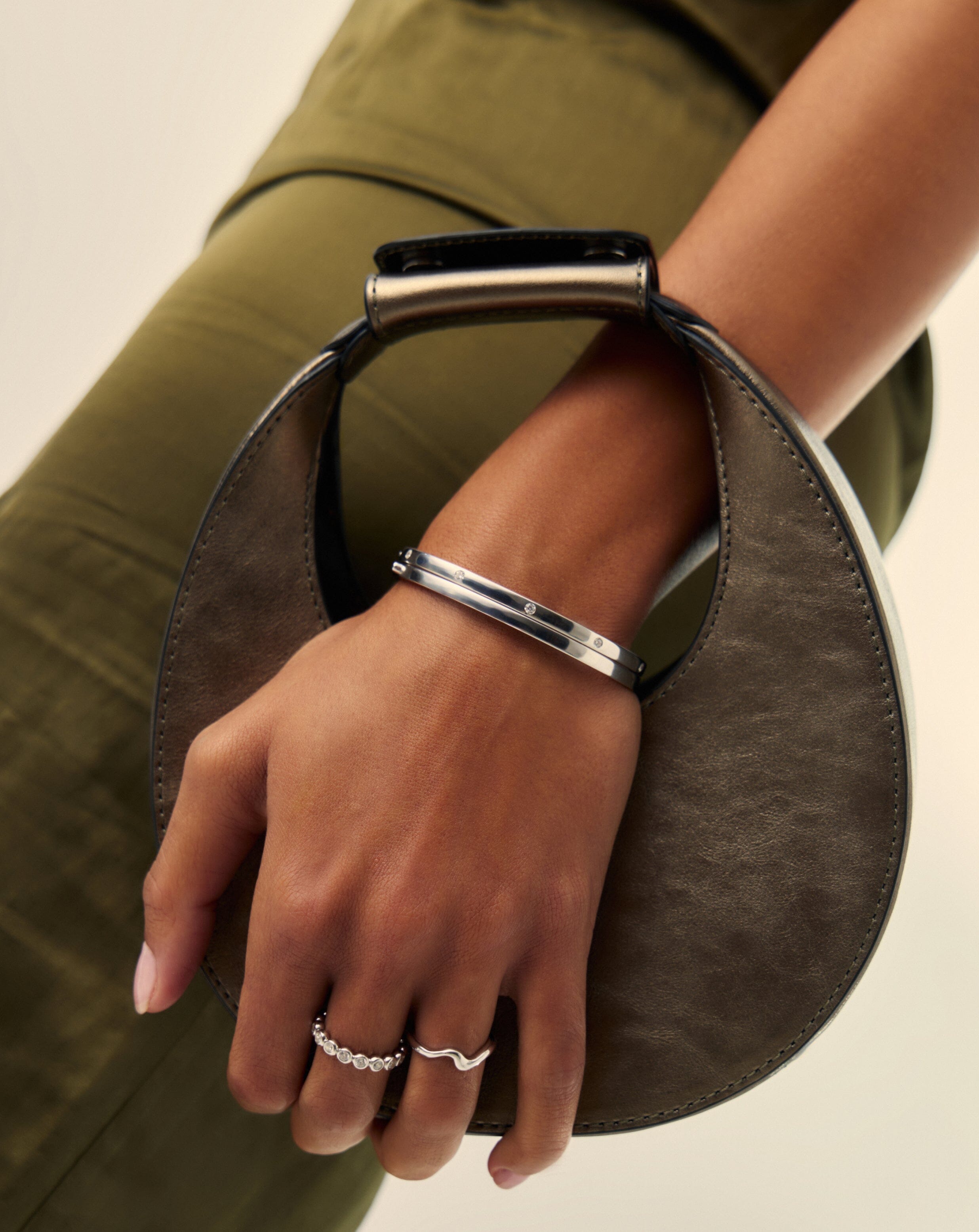 Classic Sterling Silver Hinged Bangle Bracelet for Women - Elegant Jewelry Gift for Birthday, Anniversary & Special Occasions