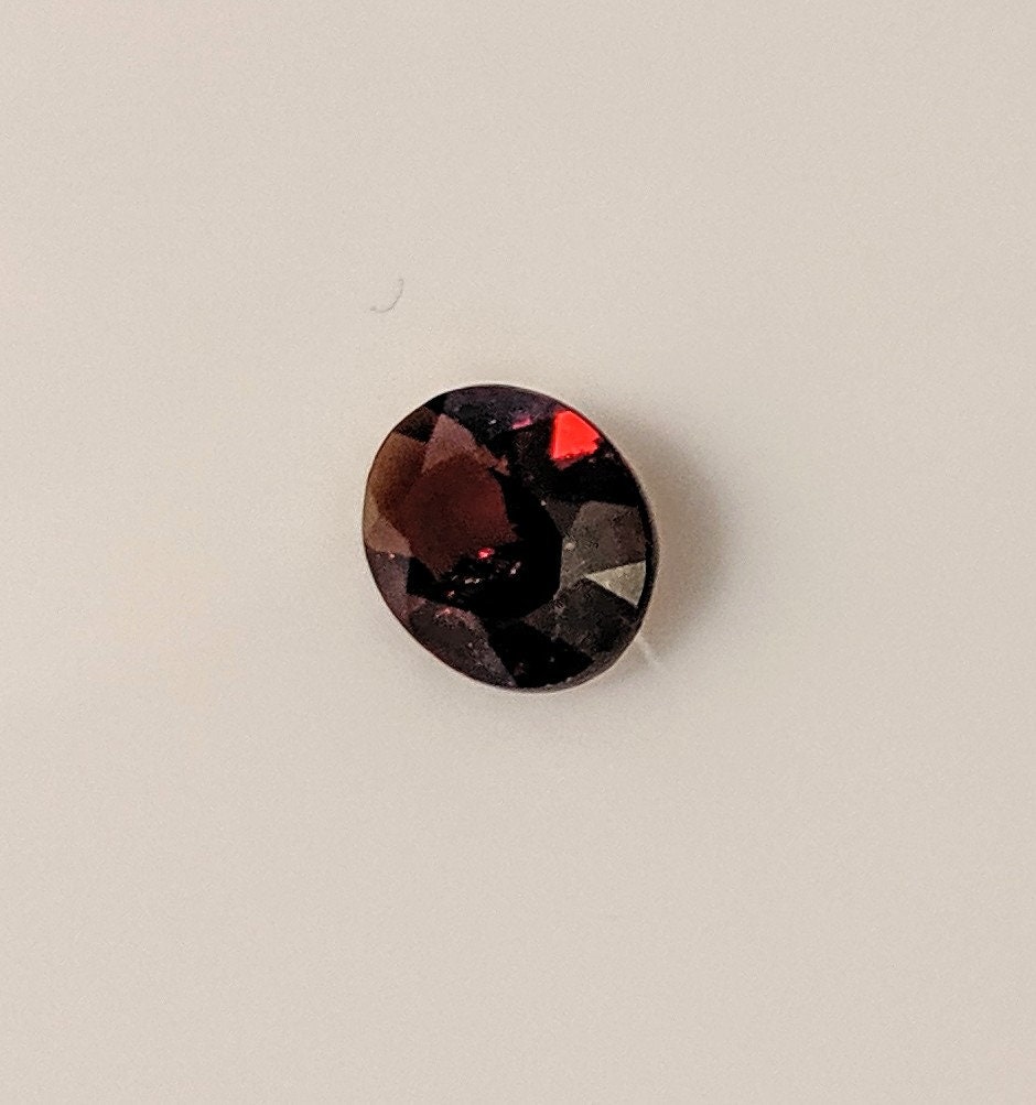 2ct Natural Genuine African Garnet Loose Stone - 9x7mm Oval Cut VVS Eye Clean January Birthstone for Jewelry Making & Engagement Rings