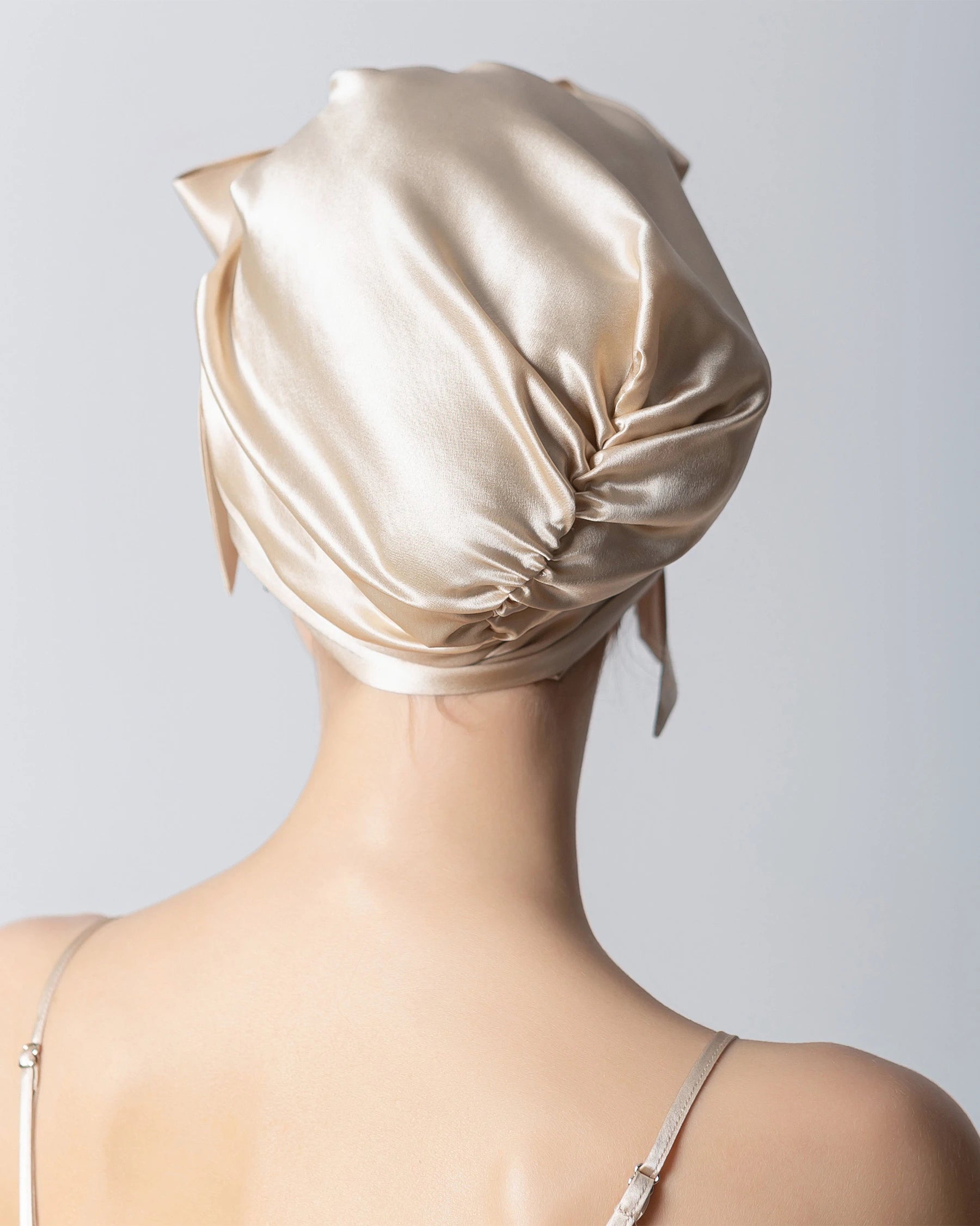 Silk Hair Bonnet for Sleeping - Satin Sleep Cap for Natural Hair, Curly Hair & Protective Styling - Reduce Frizz & Breakage While You Sleep (Black, Large) - Perfect for Nighttime Hair Care & Travel