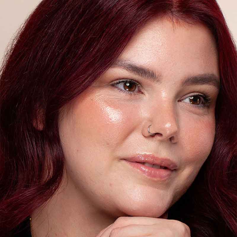 KASH Beauty Aura Skin Radiant Foundation - Lightweight Liquid Makeup with SPF 15, Full Coverage & Natural Finish for Flawless Look | Perfect for Daily Wear, Special Occasions & Photography
