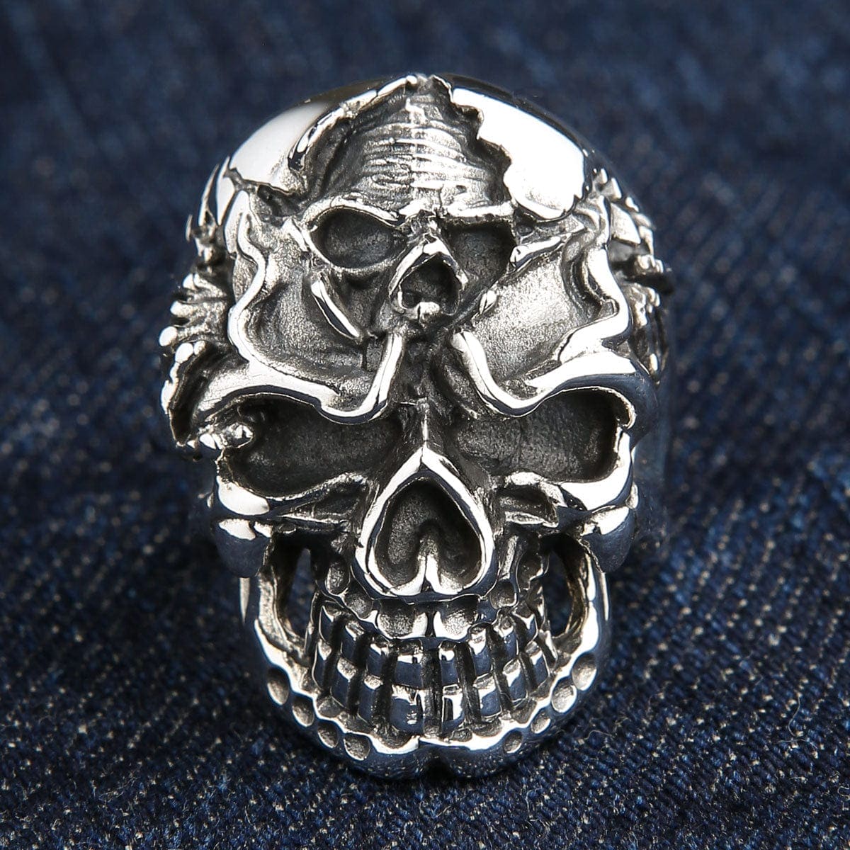Gothic Devil Sterling Silver Skull Ring for Men & Women - Dark Fashion Jewelry for Halloween, Punk Style & Gothic Outfits